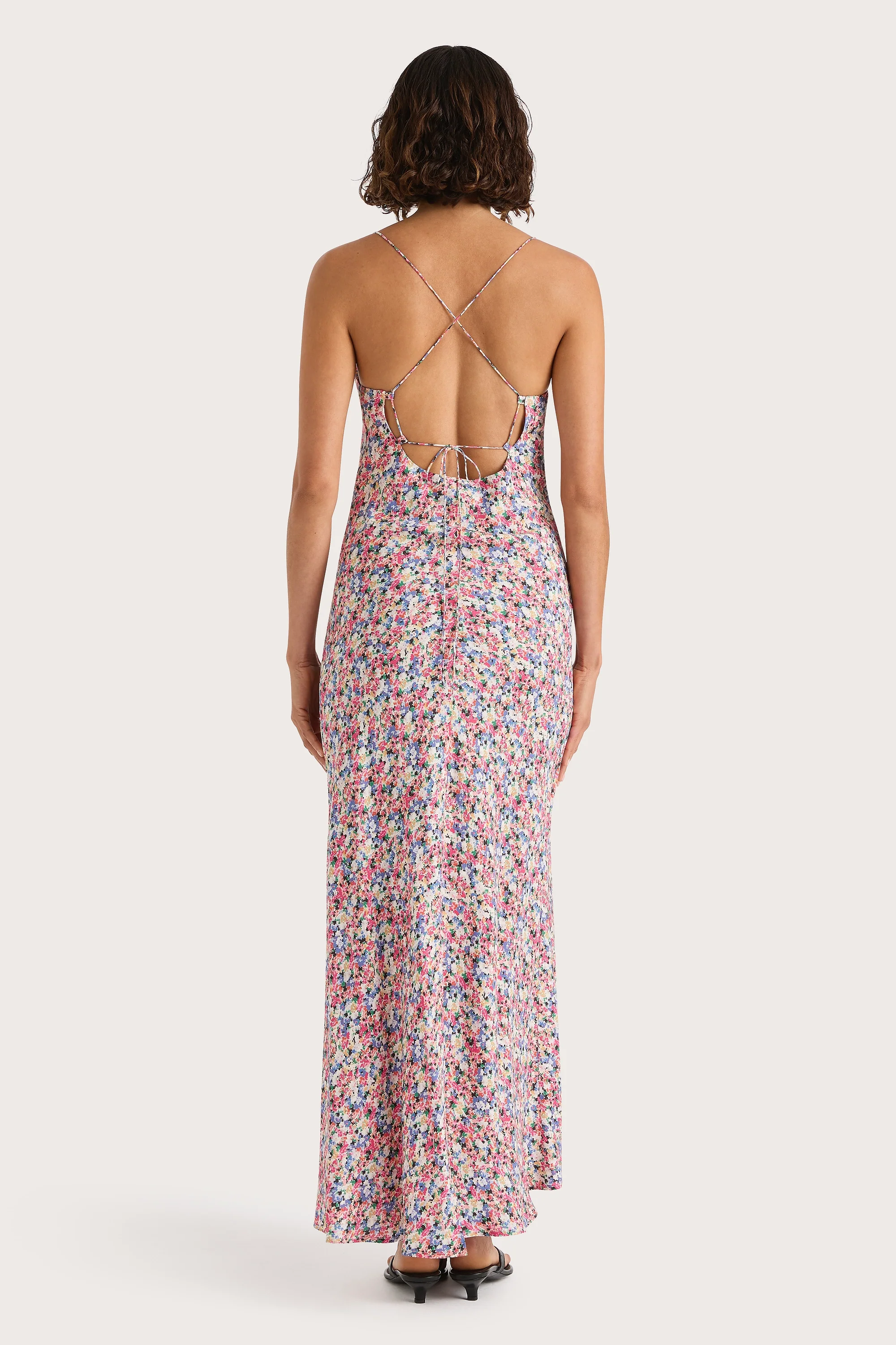 1144-lusia-midi-dress-valerie-floral-multi-1.webp