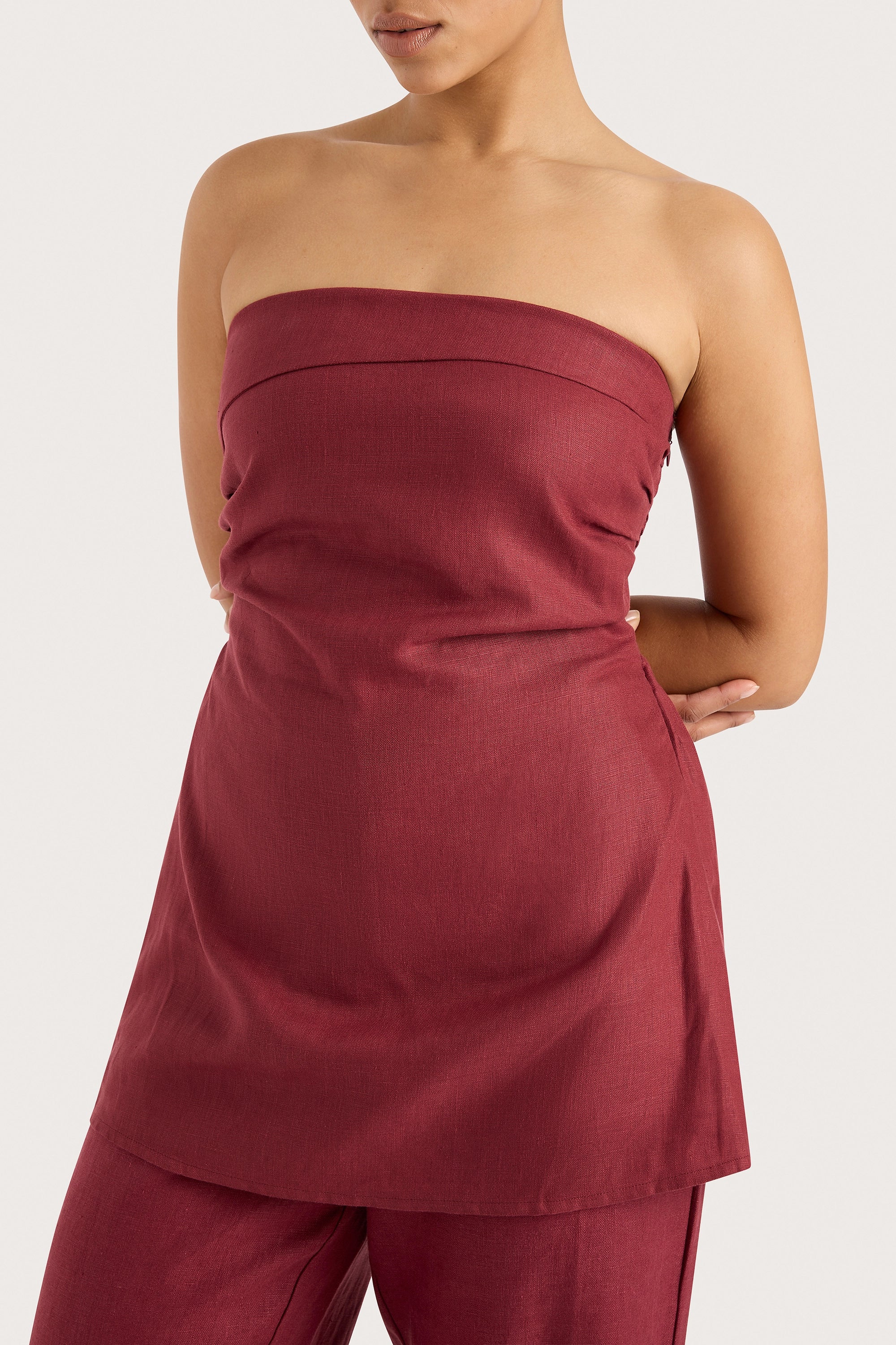 1190-boe-tunic-top-wine-final-sale-1.webp