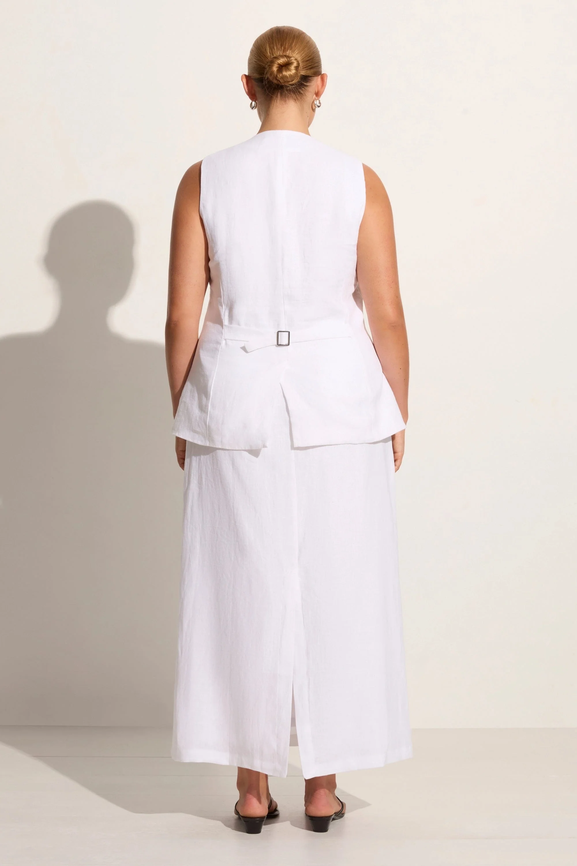 1211-domenico-vest-white-final-sale-1.webp