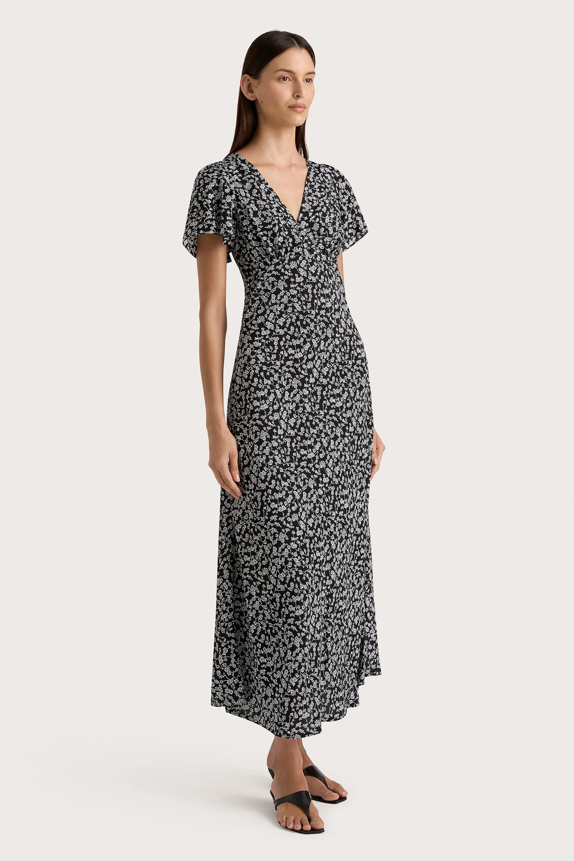 1317-boda-midi-dress-amaryllis-floral-black-final-sale-1.webp