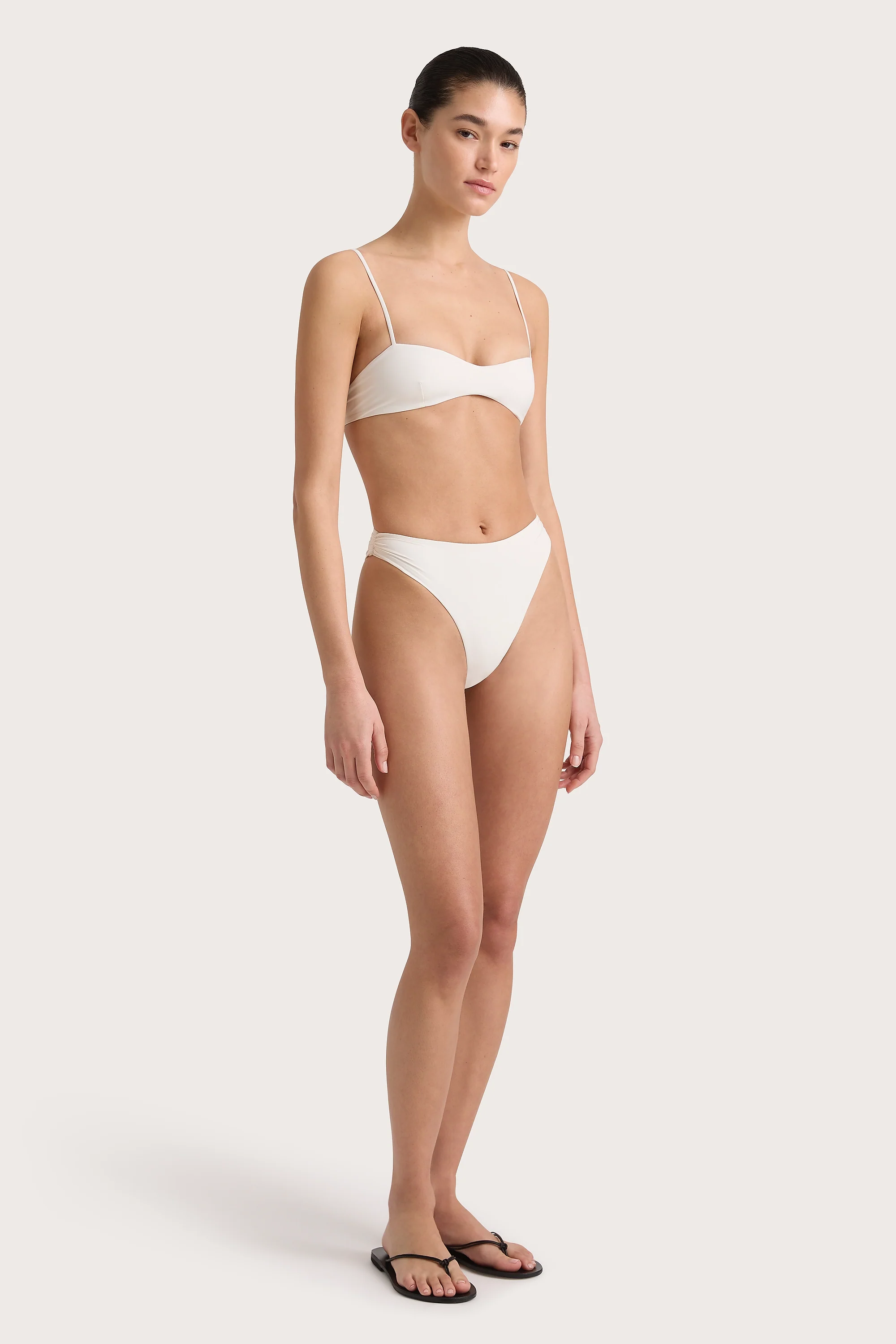 Evora Bikini Top White - Final Sale