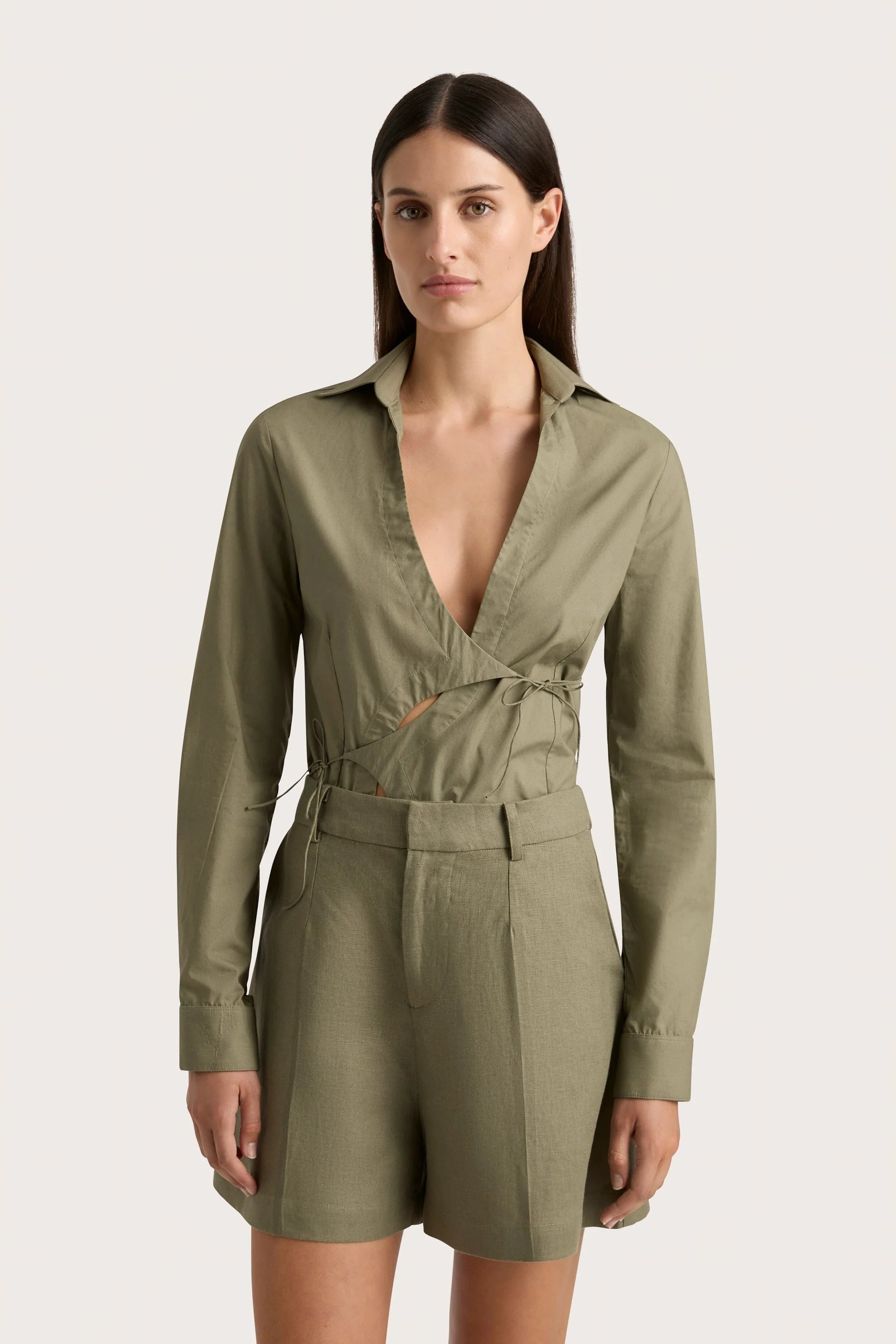 1841-antibes-short-khaki-final-sale-1.webp