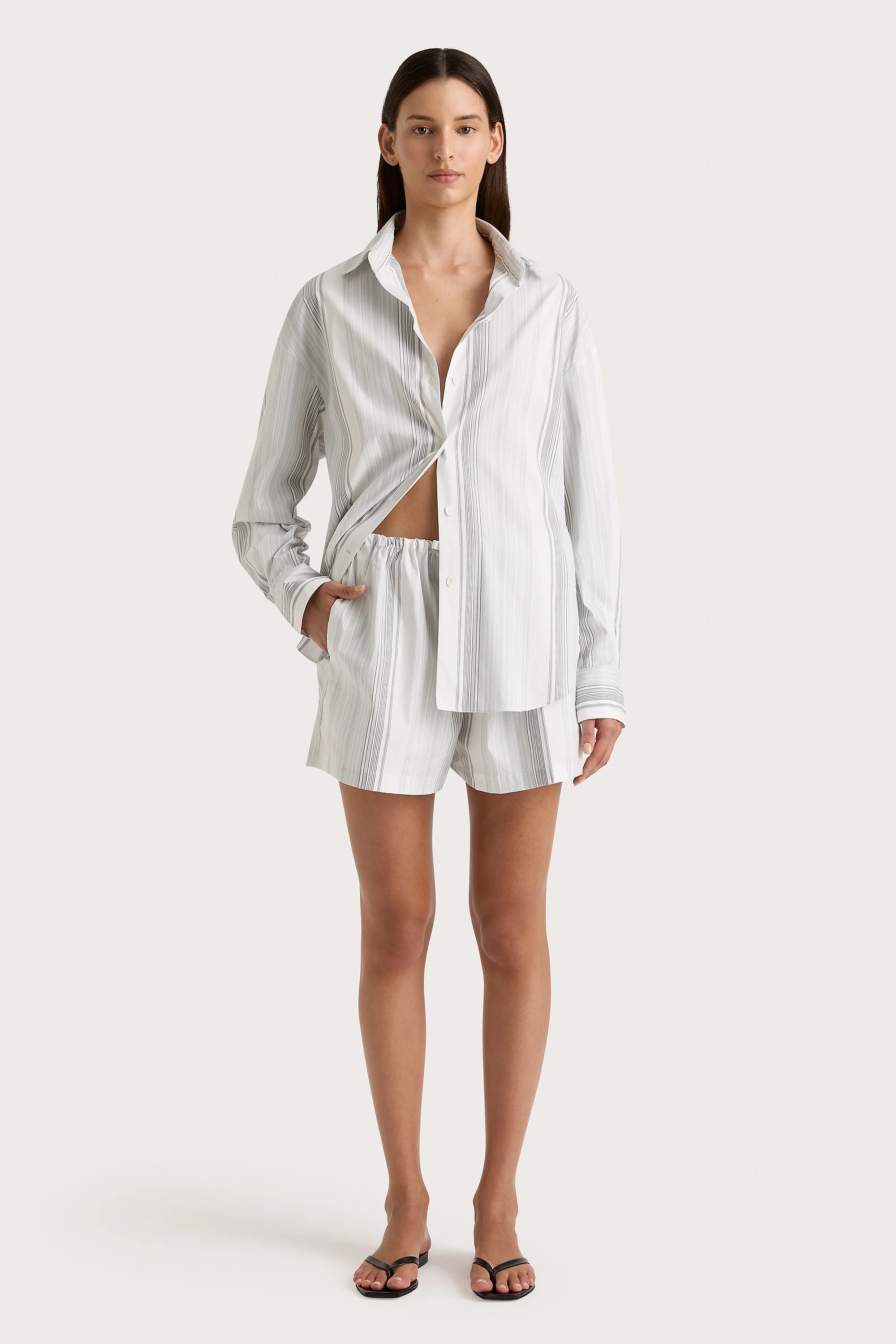 En Vau Short Striped Soft Blue - Final Sale