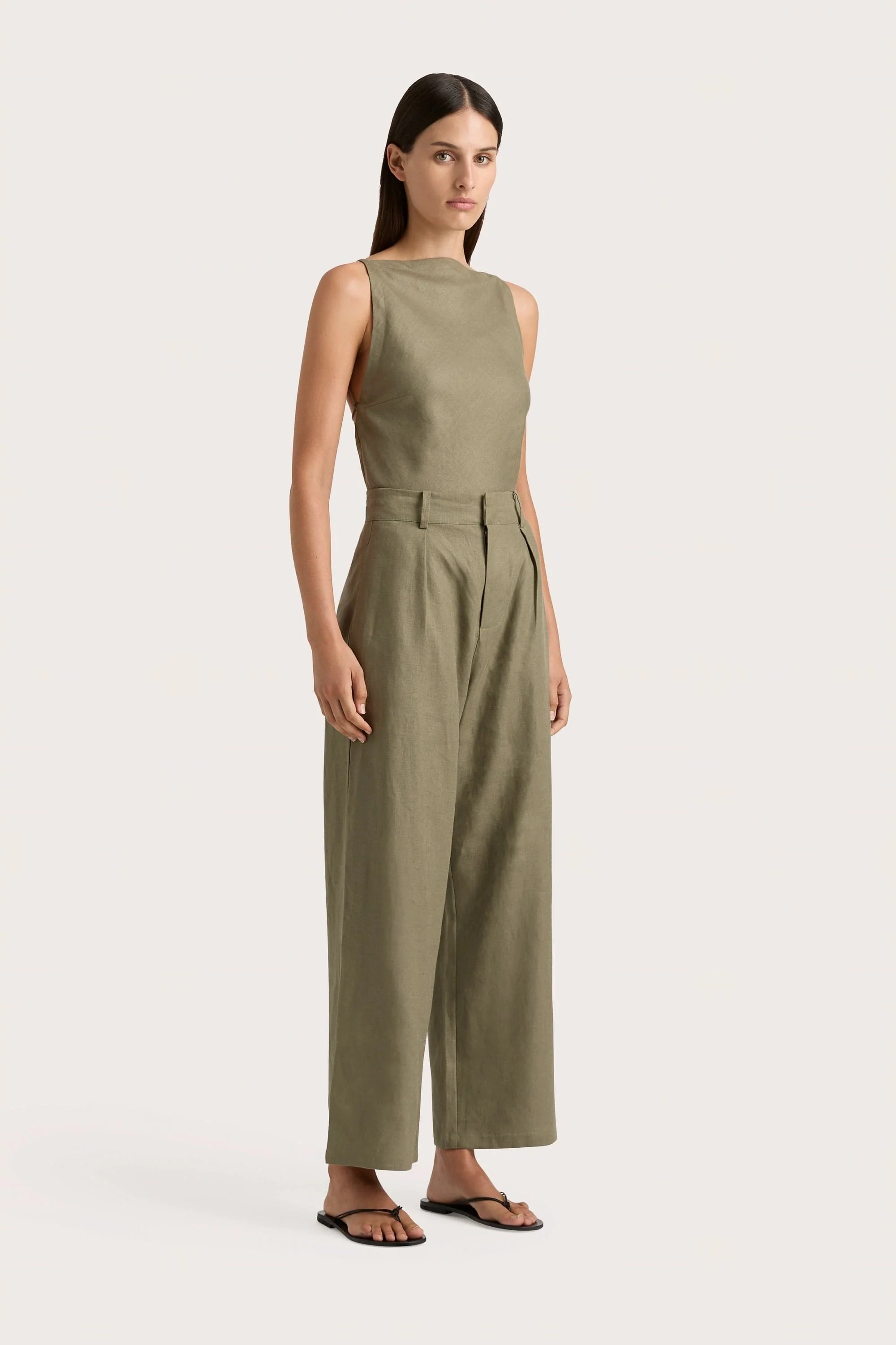 2176-antibes-top-khaki-final-sale-1.webp