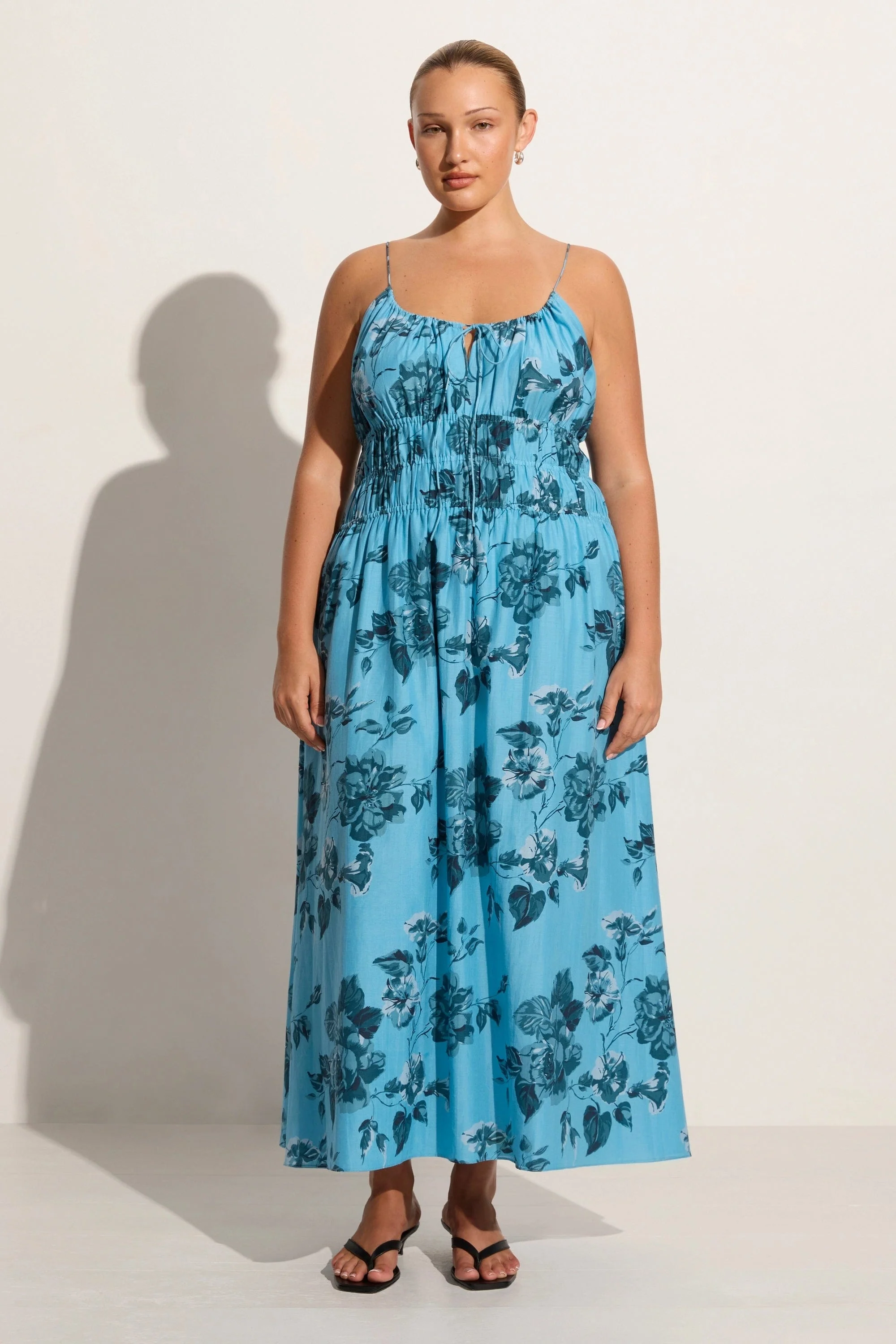 2252-carinna-midi-dress-cierra-floral-final-sale-1.webp