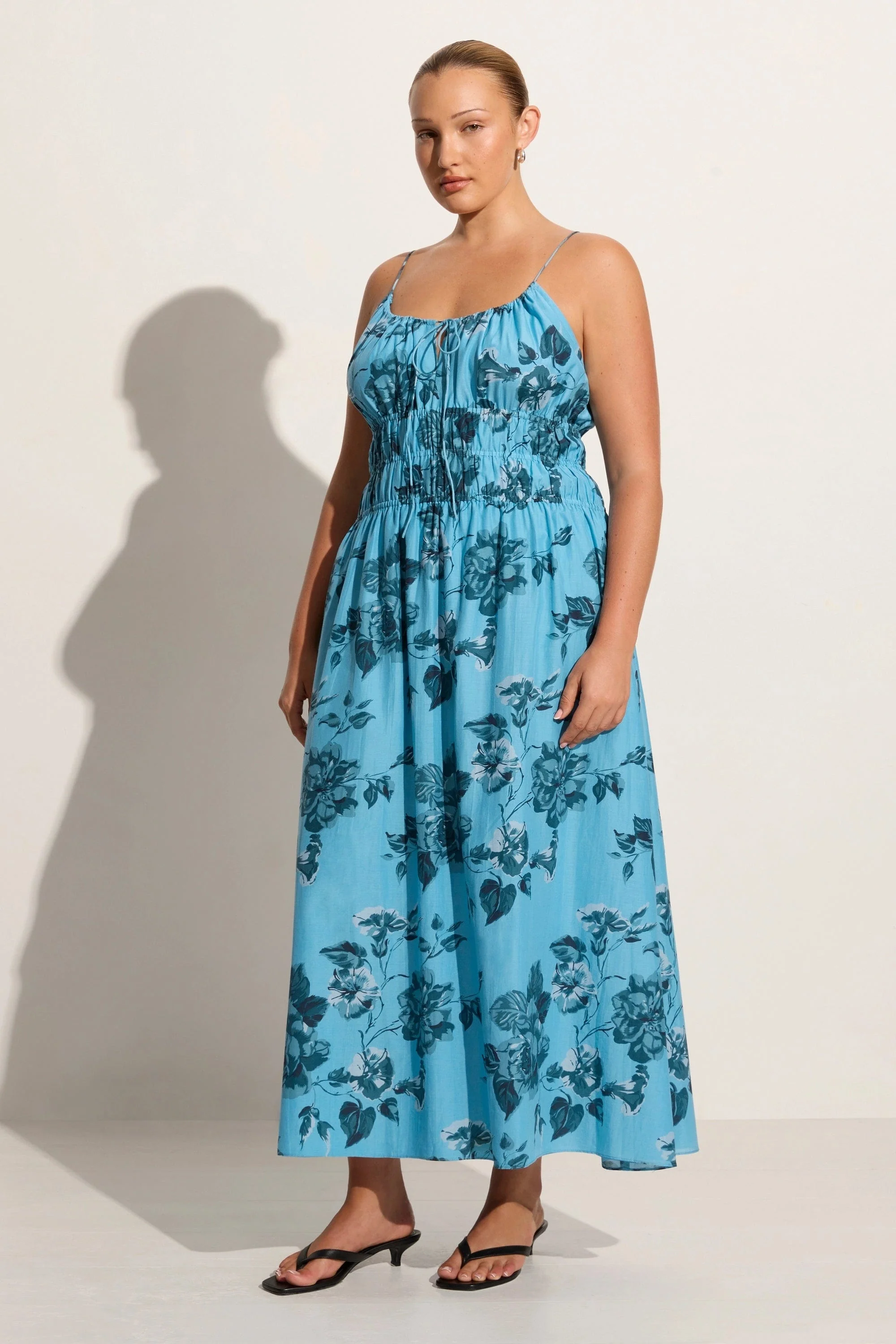 2252-carinna-midi-dress-cierra-floral-final-sale-1.webp