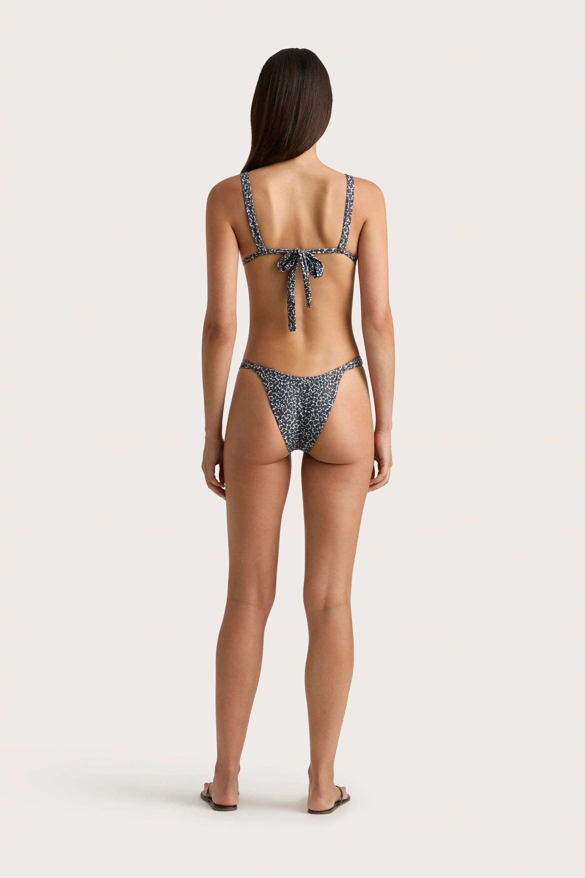 2287-andez-bikini-bottom-amanylis-charred-navy-final-sale-1.webp