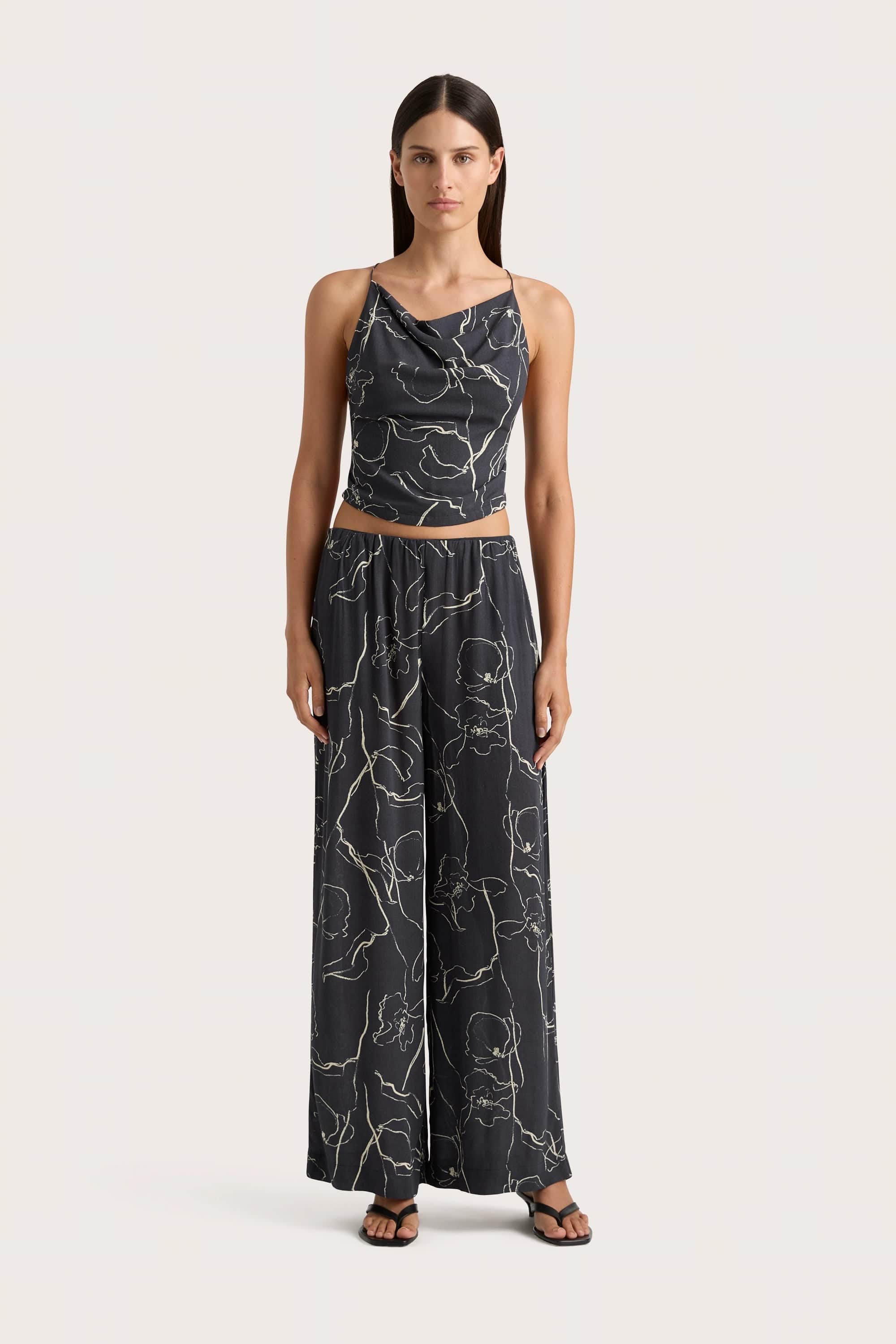 Aurelie Top Calla Charred Navy - Final Sale