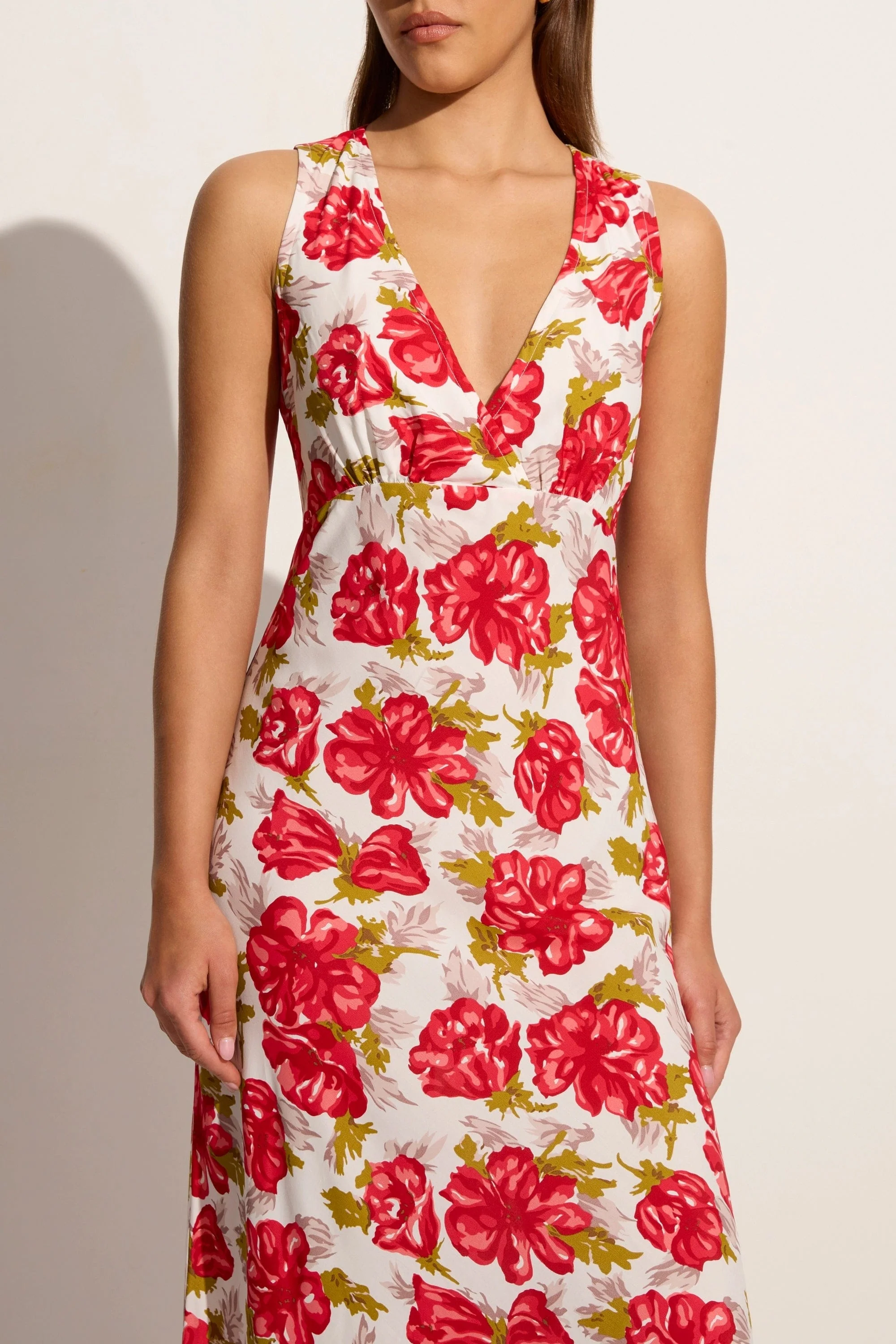 2892-acacia-maxi-dress-isadora-floral-red-final-sale-1.webp