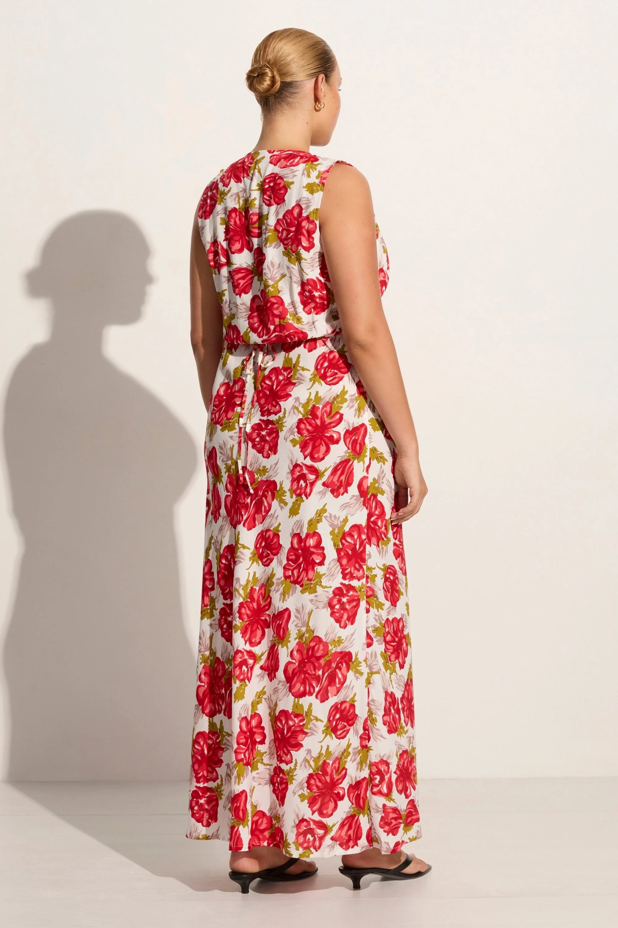 2892-acacia-maxi-dress-isadora-floral-red-final-sale-1.webp