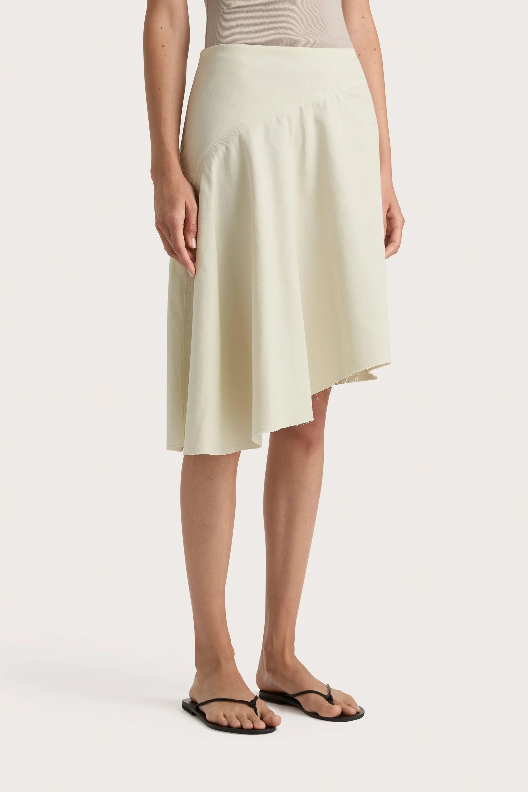 Calais Skirt Foam - Final Sale