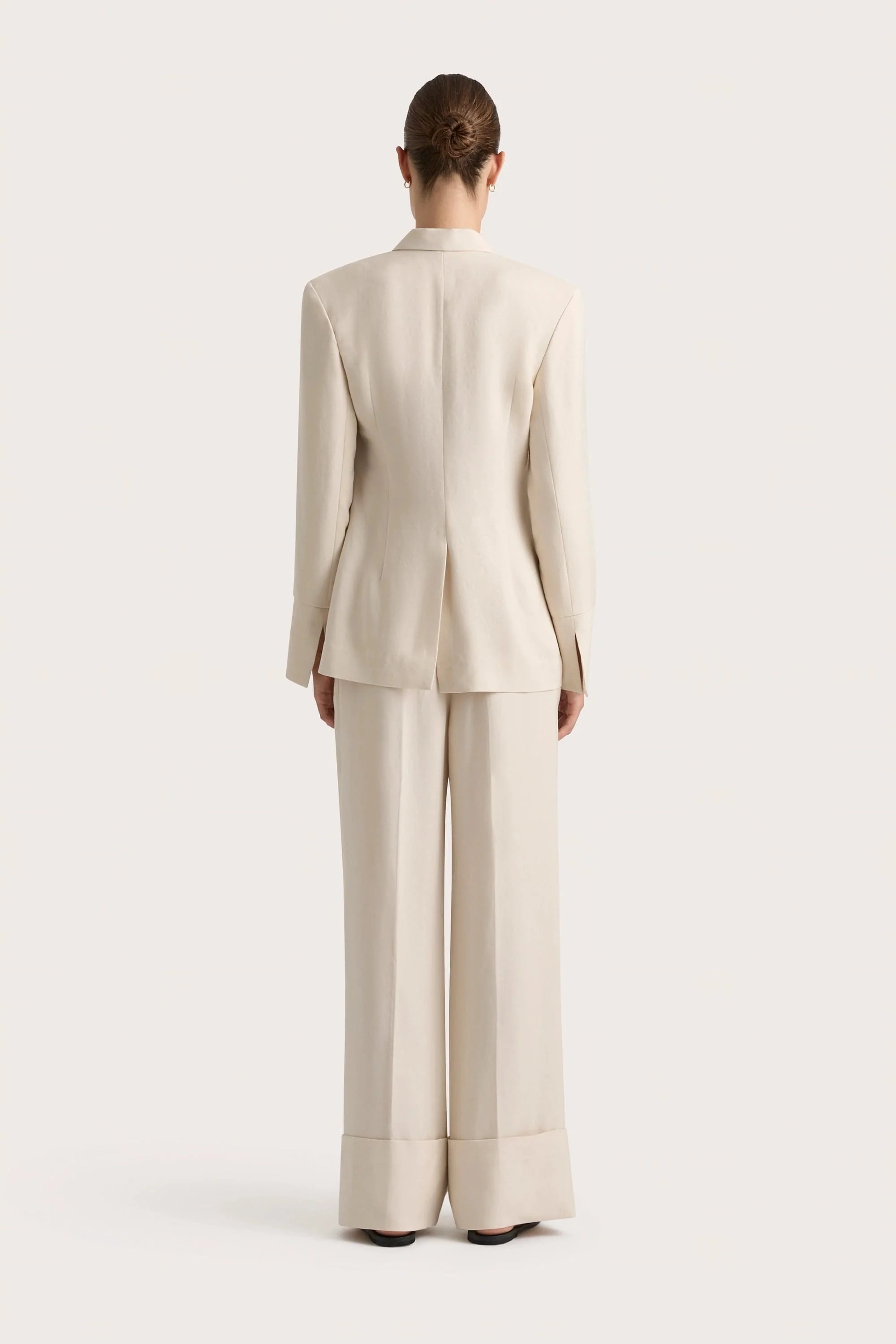 3103-soleil-blazer-sand-final-sale-1.webp