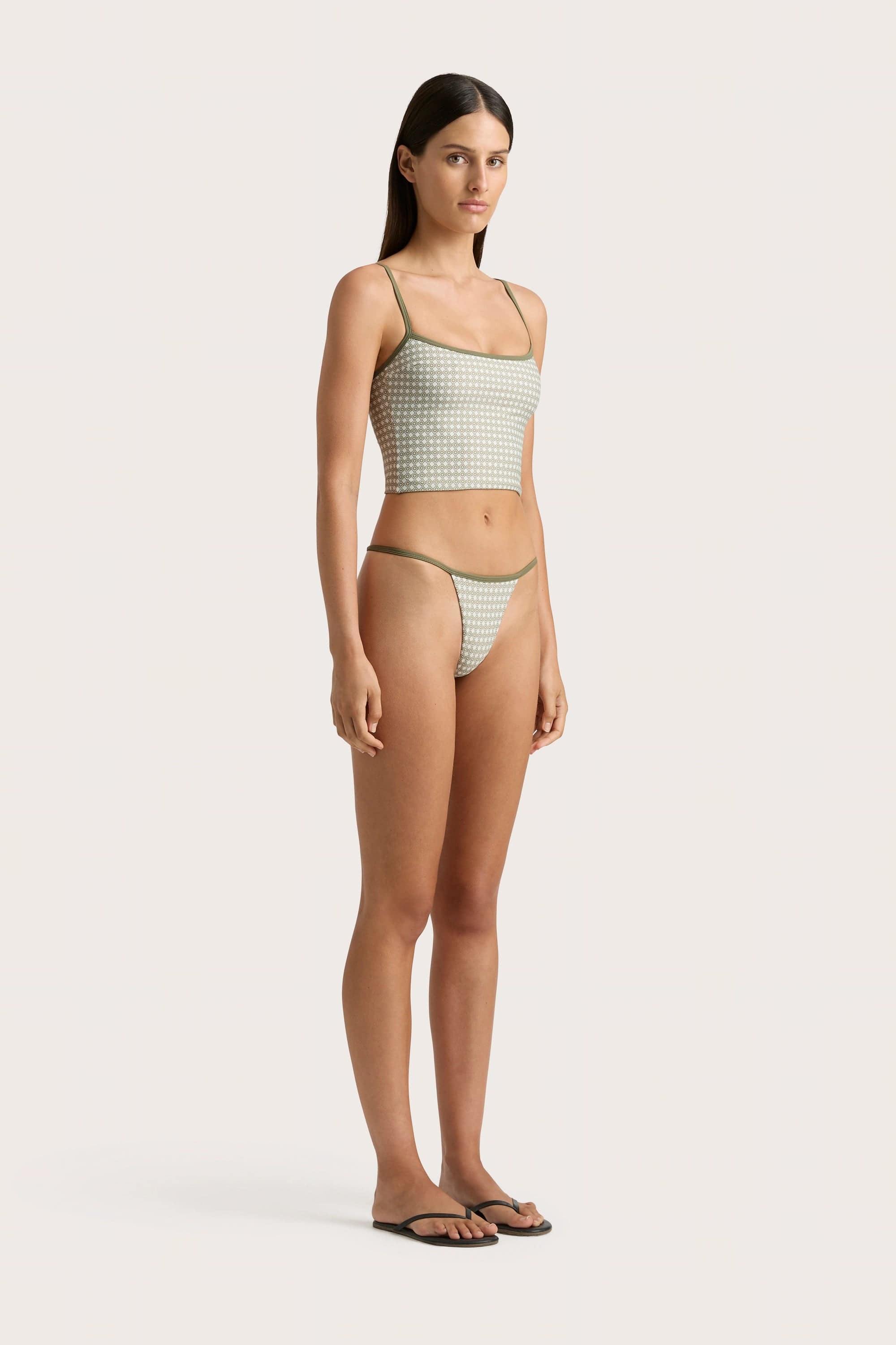 3213-manon-top-oliander-khaki-final-sale-1.jpg