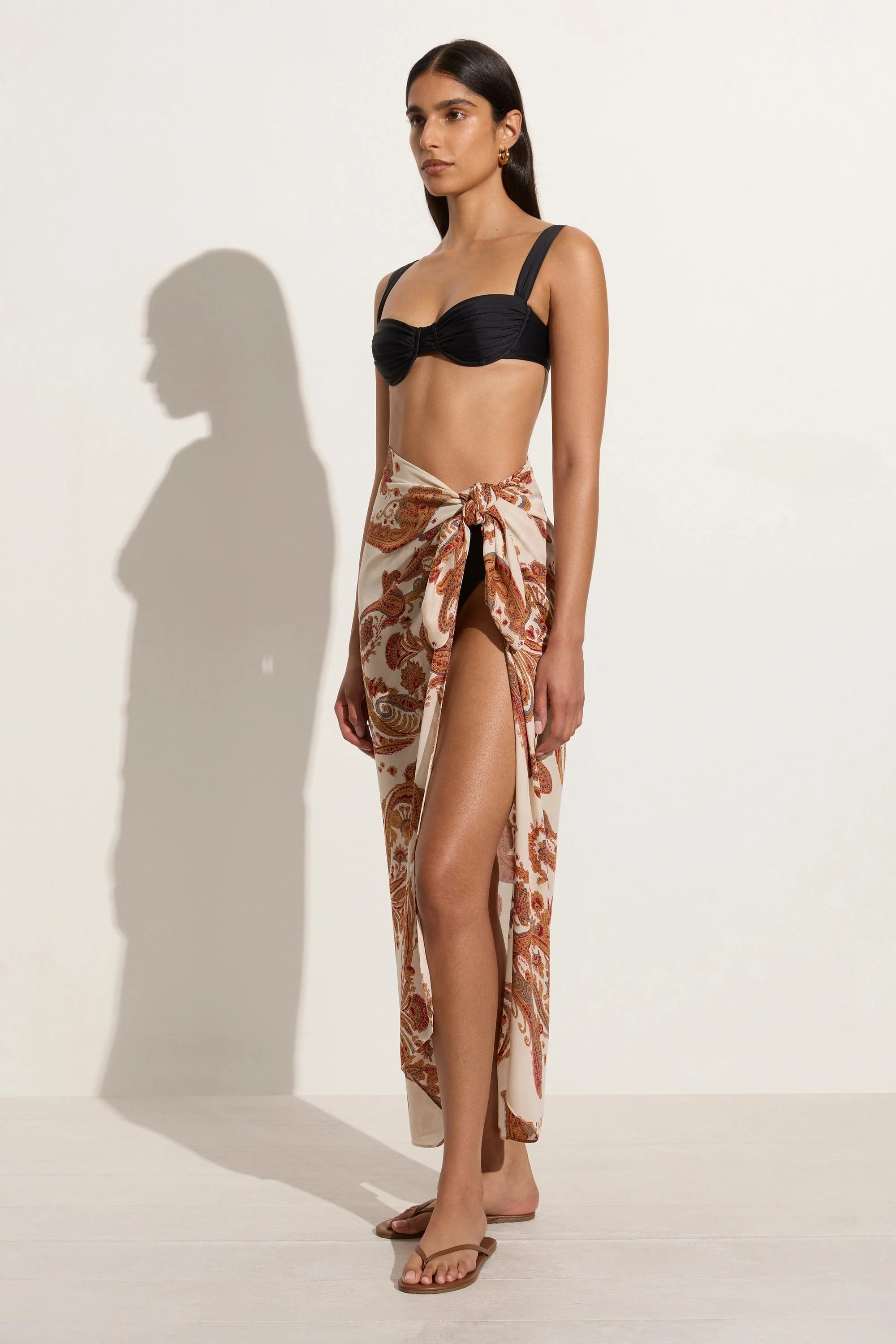 3252-vicenza-pareo-alessia-paisley-final-sale-1.webp