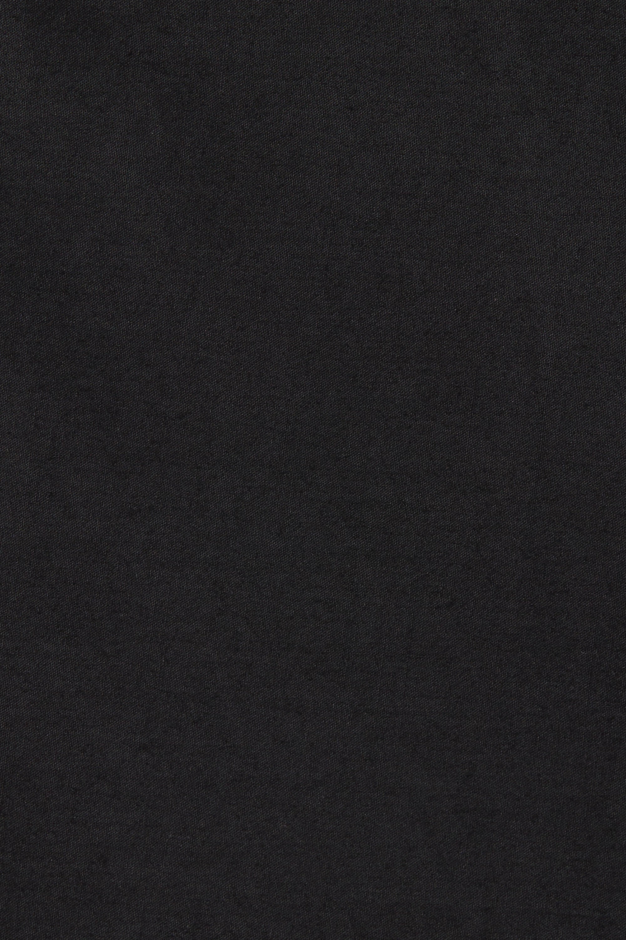 3372-aniela-maxi-dress-black-1.webp
