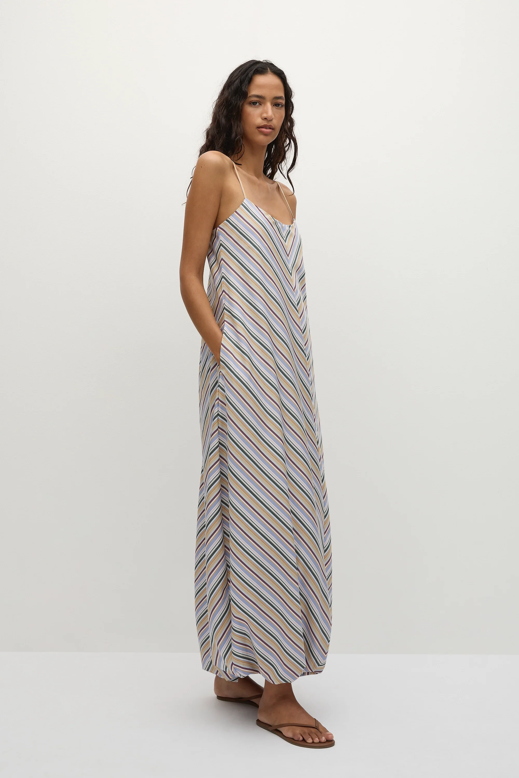 3379-aniela-maxi-dress-sifnos-stripe-1.webp