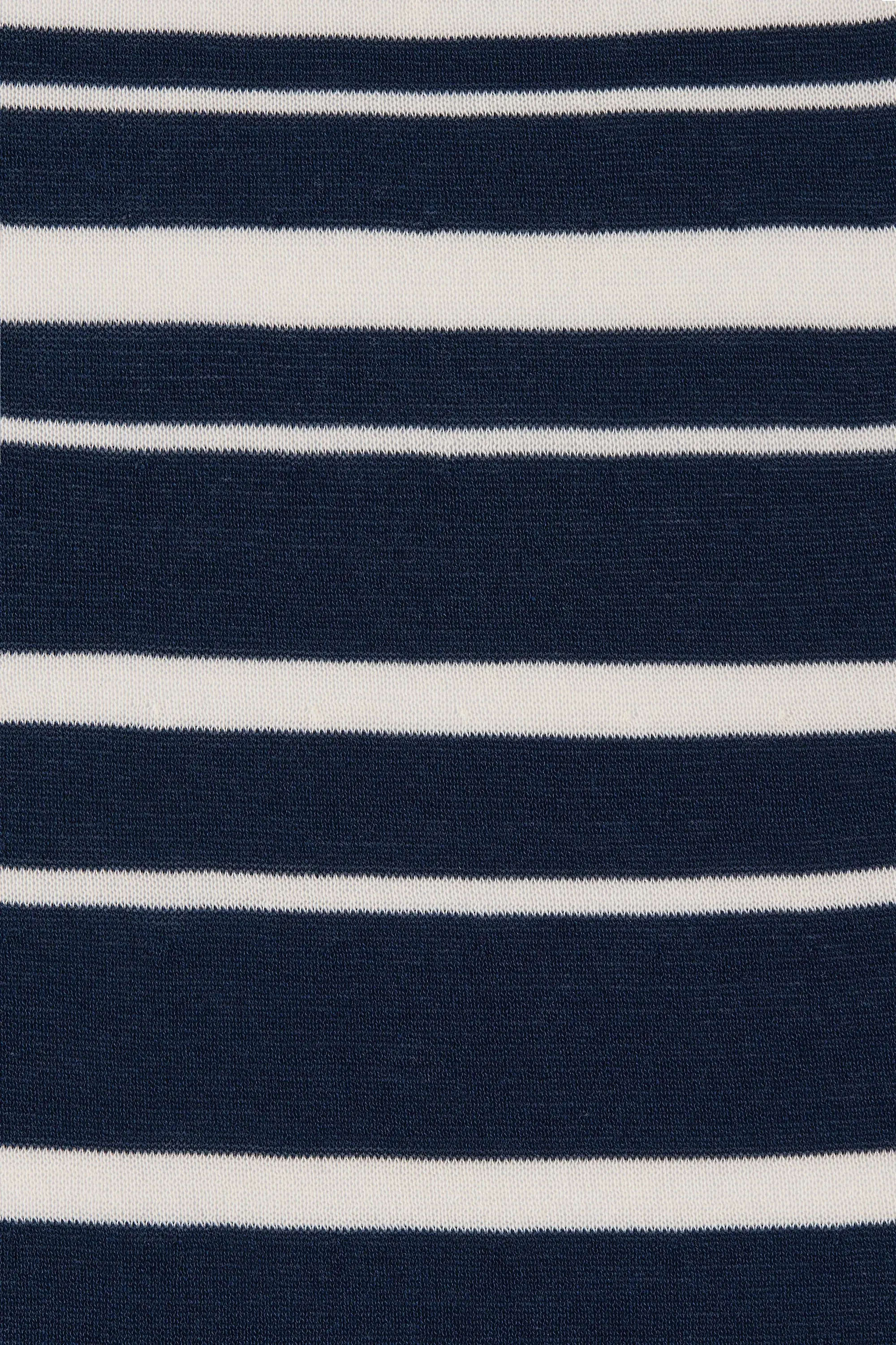 3495-axel-maxi-dress-accordion-stripe-cream-navy-1.webp