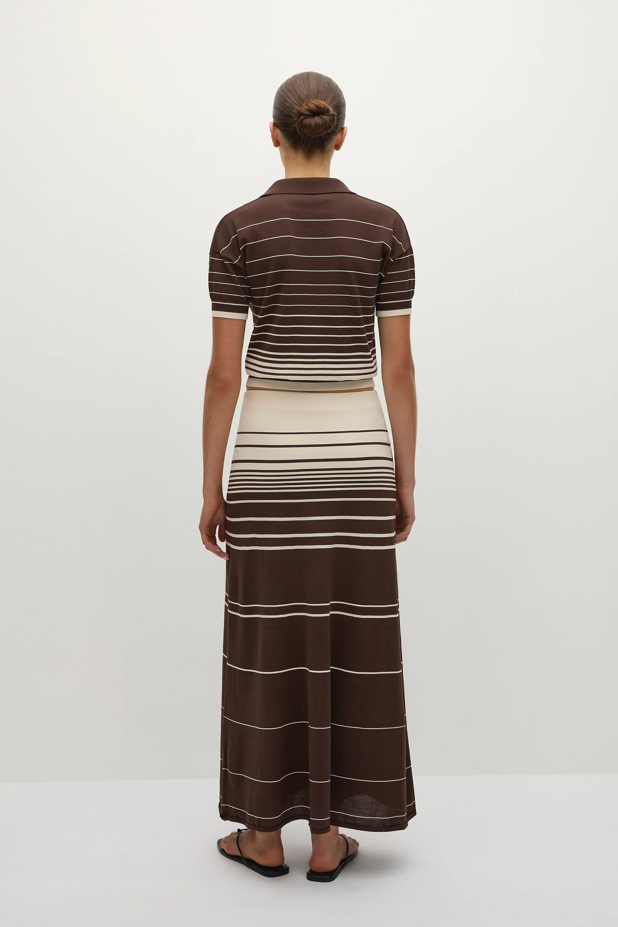 3586-casia-maxi-skirt-accordion-stripe-brown-beige-1.webp
