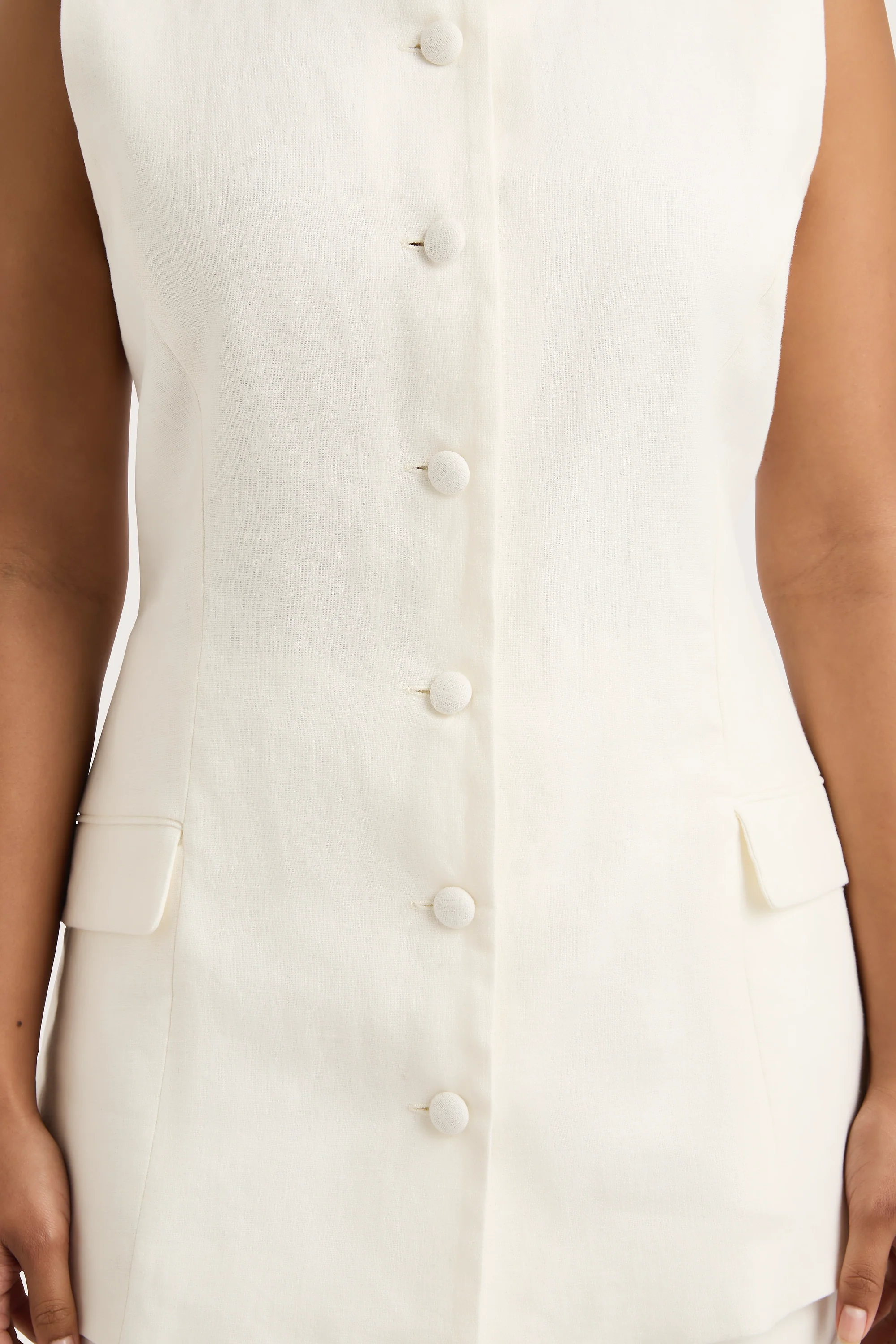 36-jane-vest-white-final-sale-1.webp