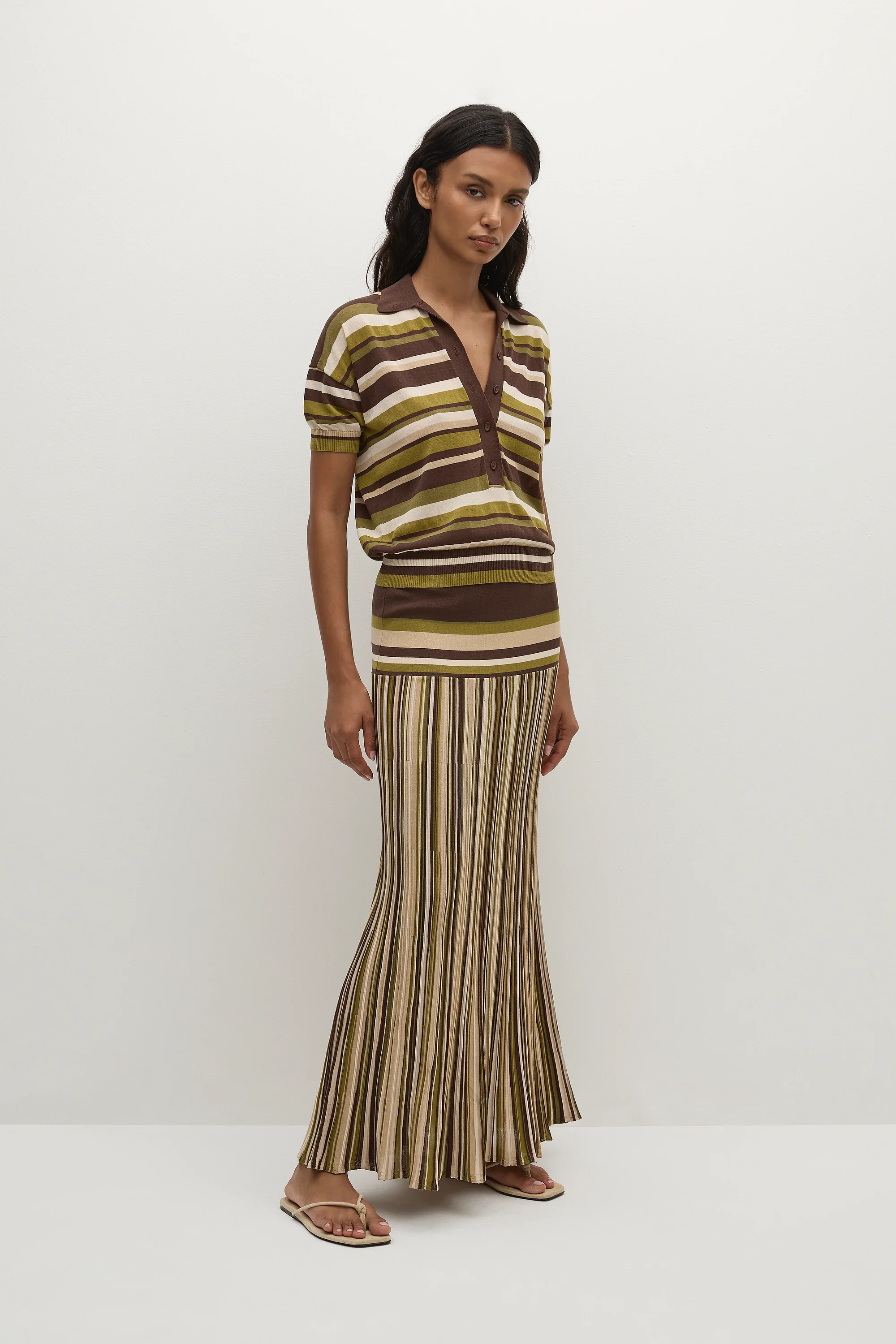 3623-citara-skirt-espresso-pine-stripe-1.webp
