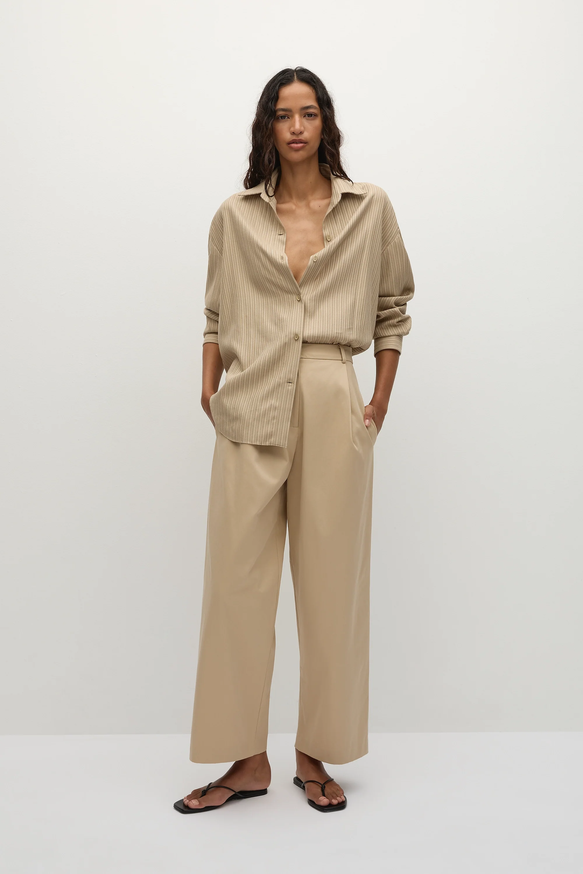 390-sable-trouser-fawn-1.webp