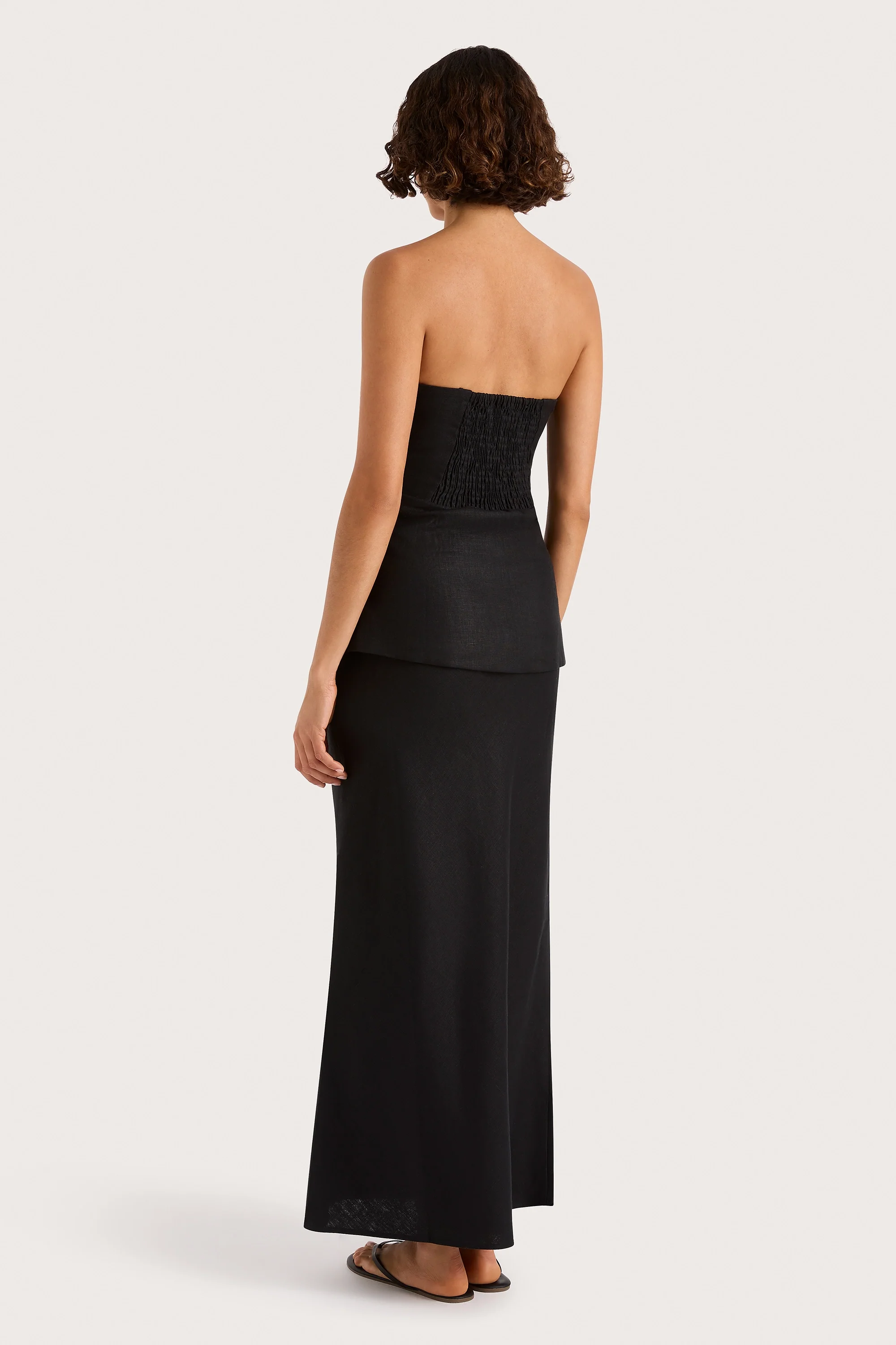 4018-faye-skirt-black-1.webp