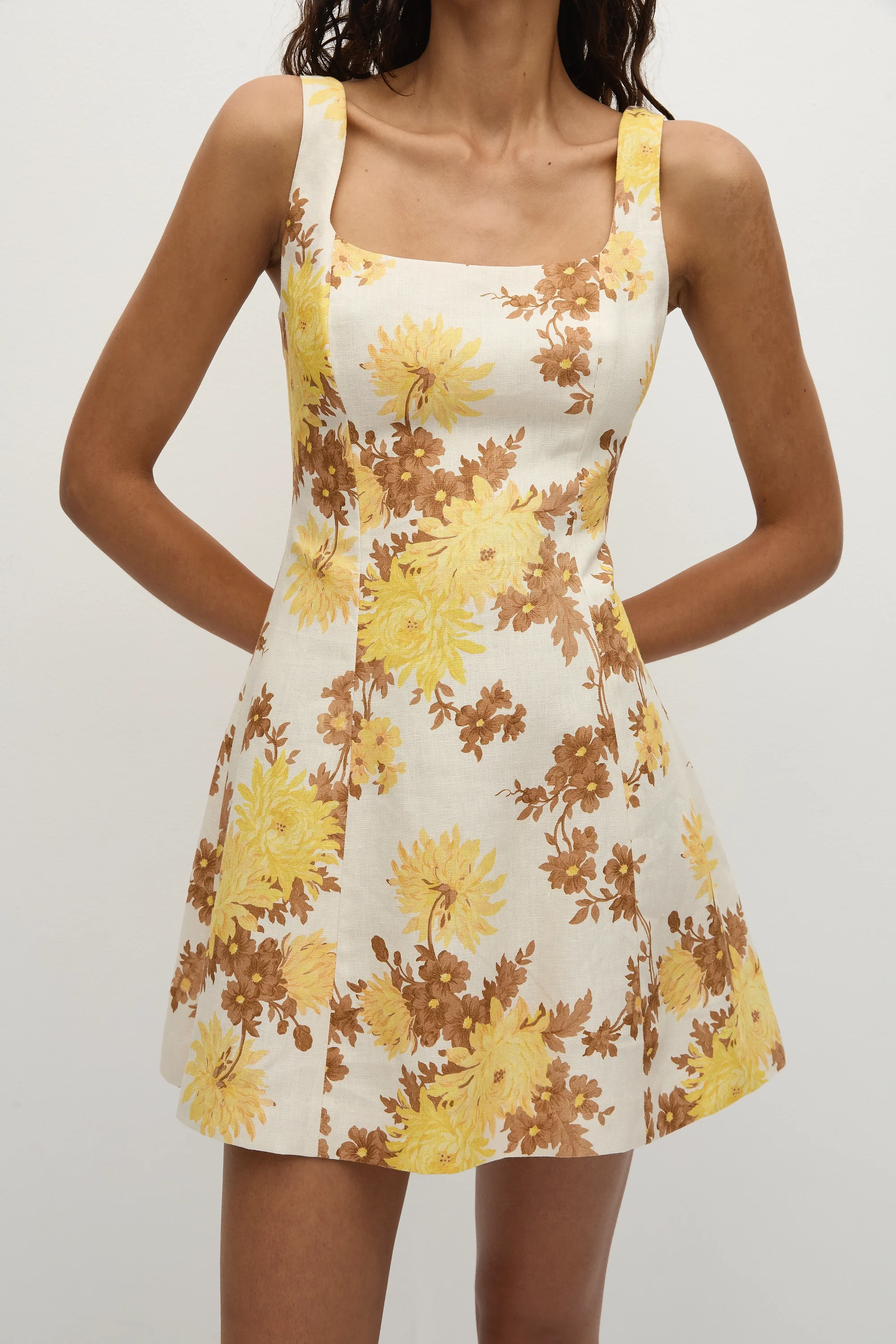 4039-felice-mini-dress-midsummer-floral-1.webp