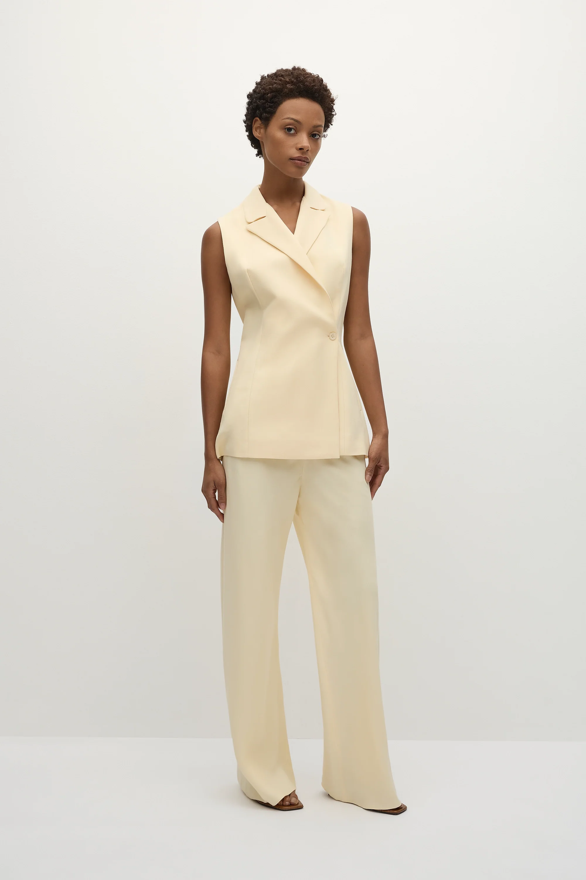 4075-florine-blazer-butter-1.webp