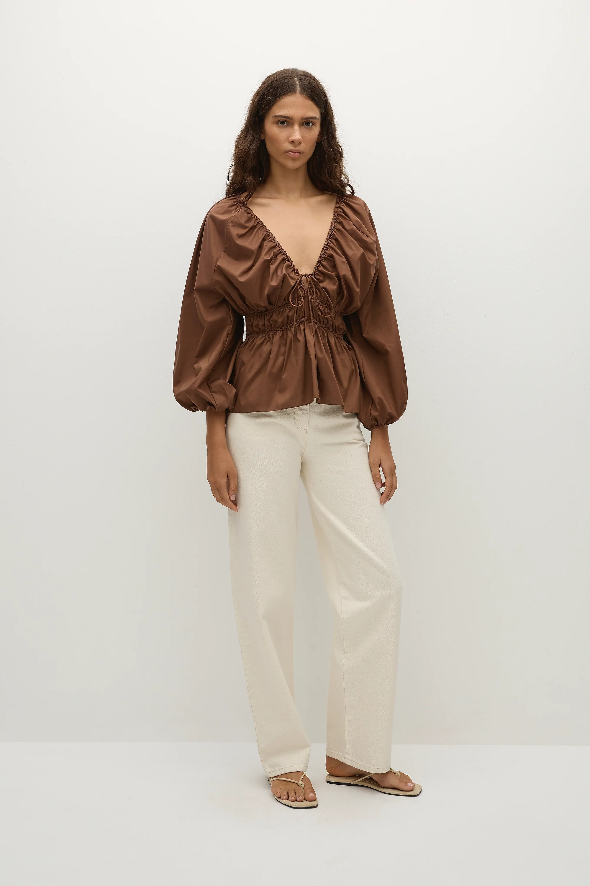 4590-lina-top-chestnut-brown-1.webp