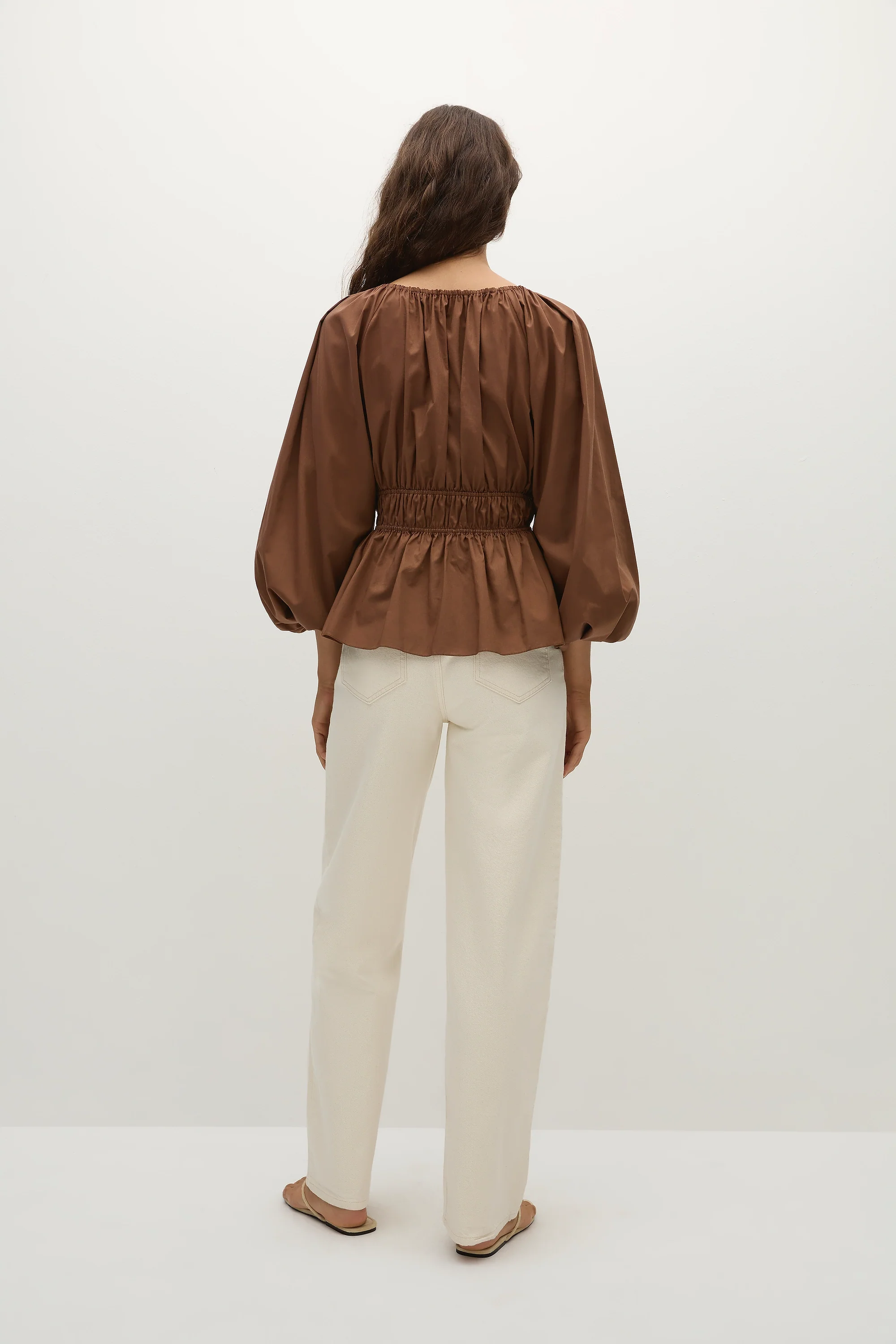 4590-lina-top-chestnut-brown-1.webp