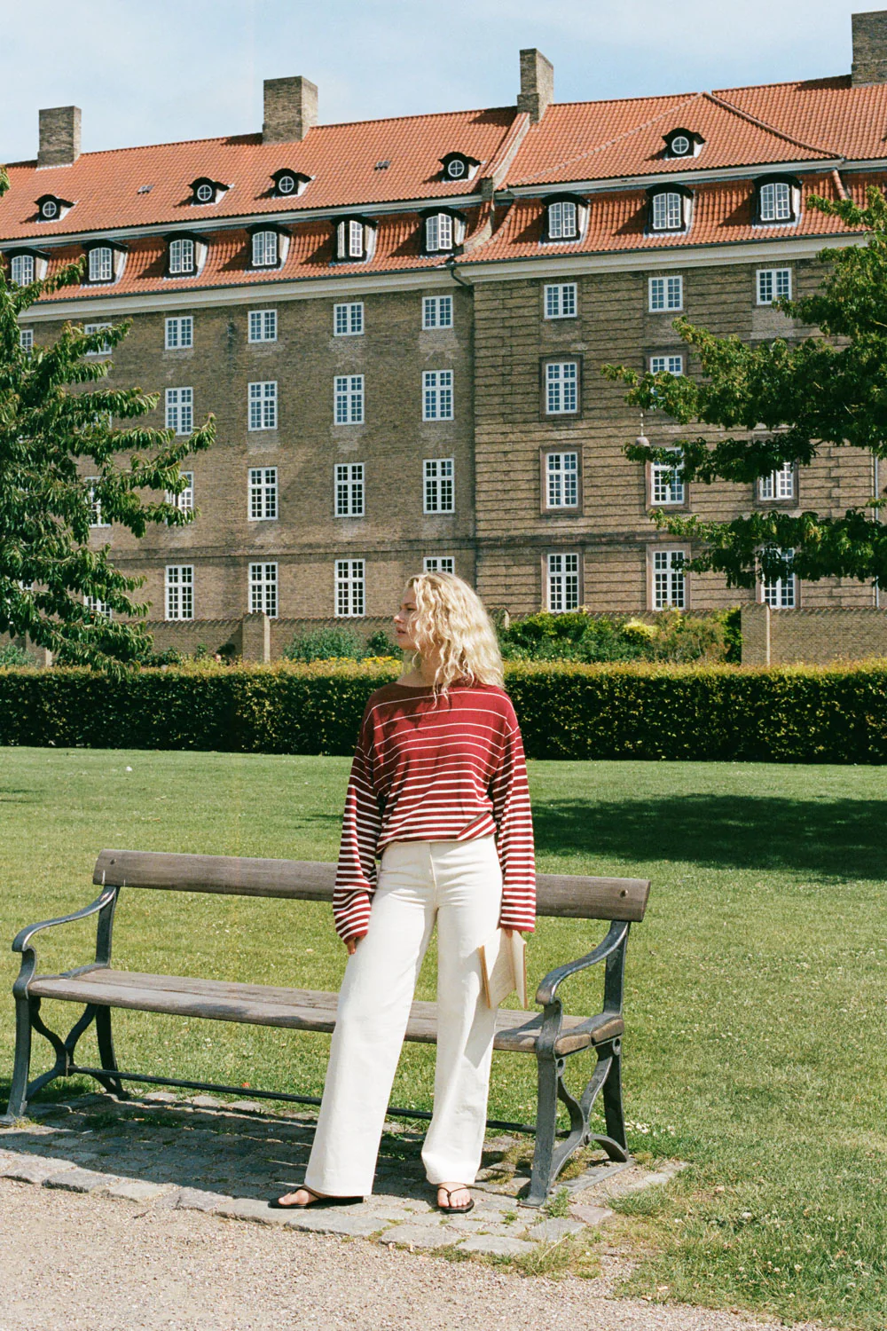 4689-lyana-top-scandi-stripe-red-cream-1.webp