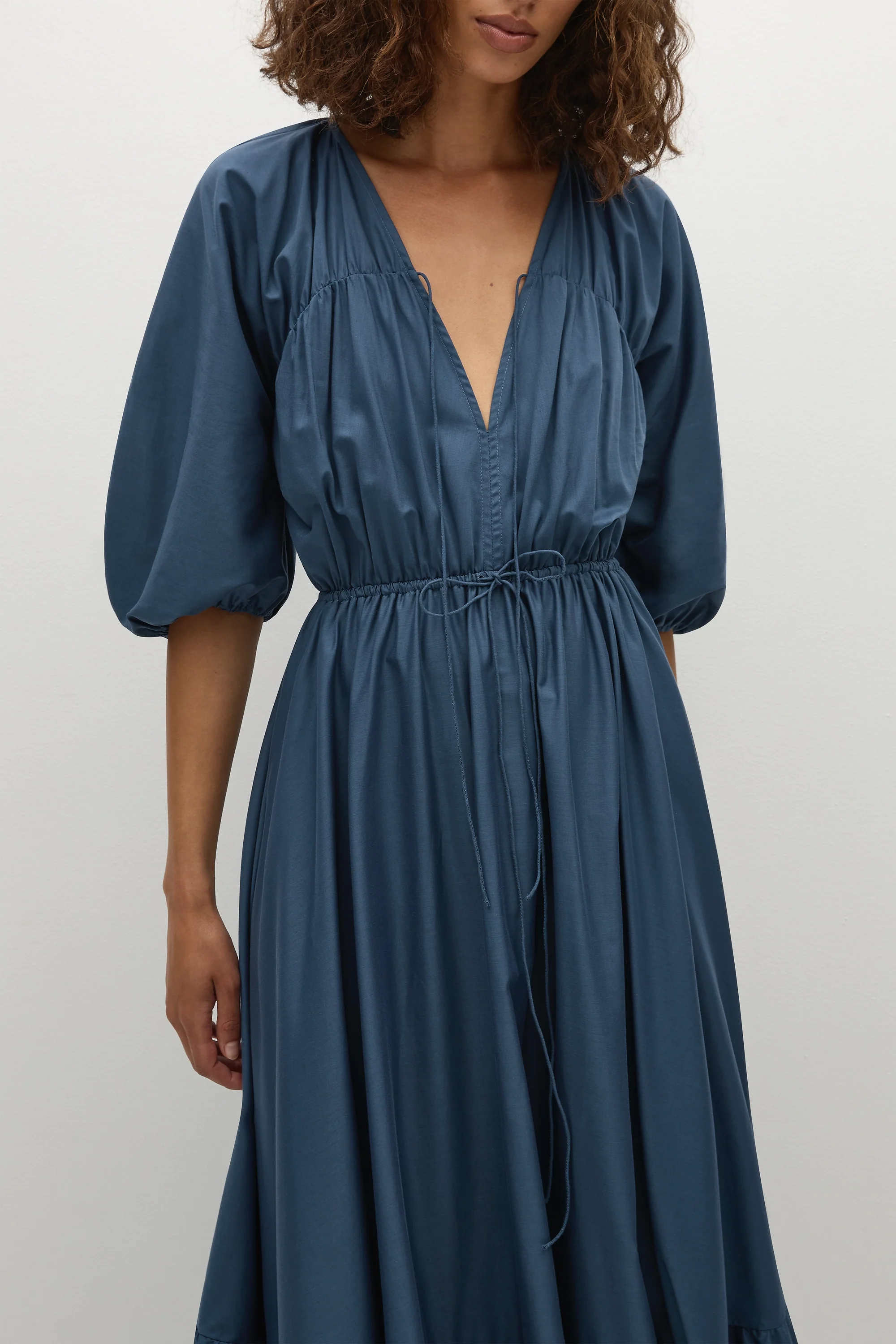 5110-sigrid-maxi-dress-vintage-navy-1.webp