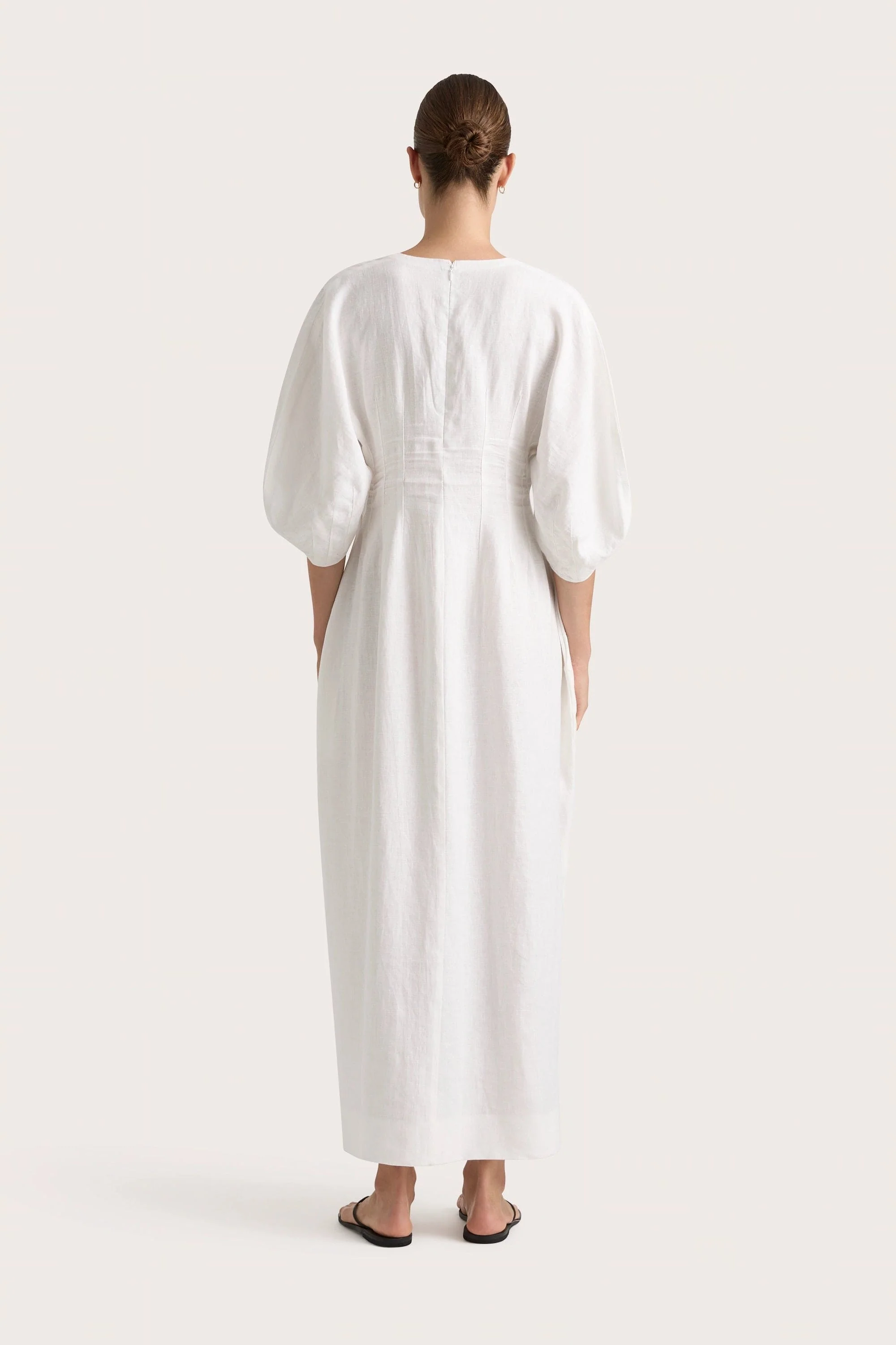 5174-soleil-maxi-dress-white-1.webp
