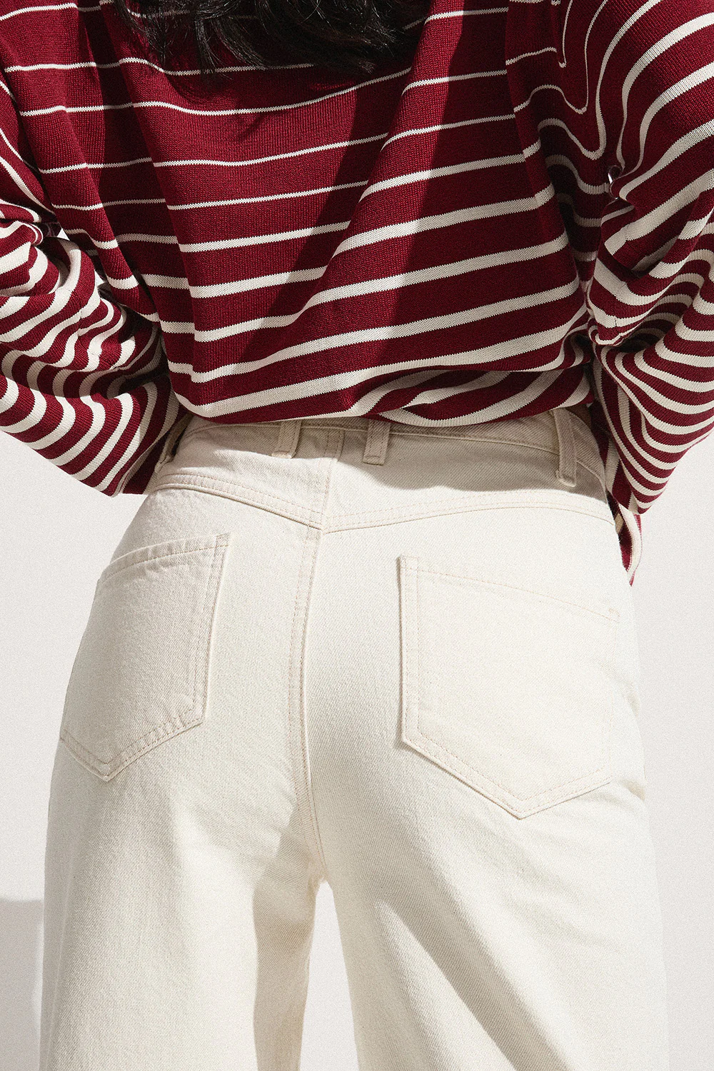 5216-straight-jean-ecru-1.webp