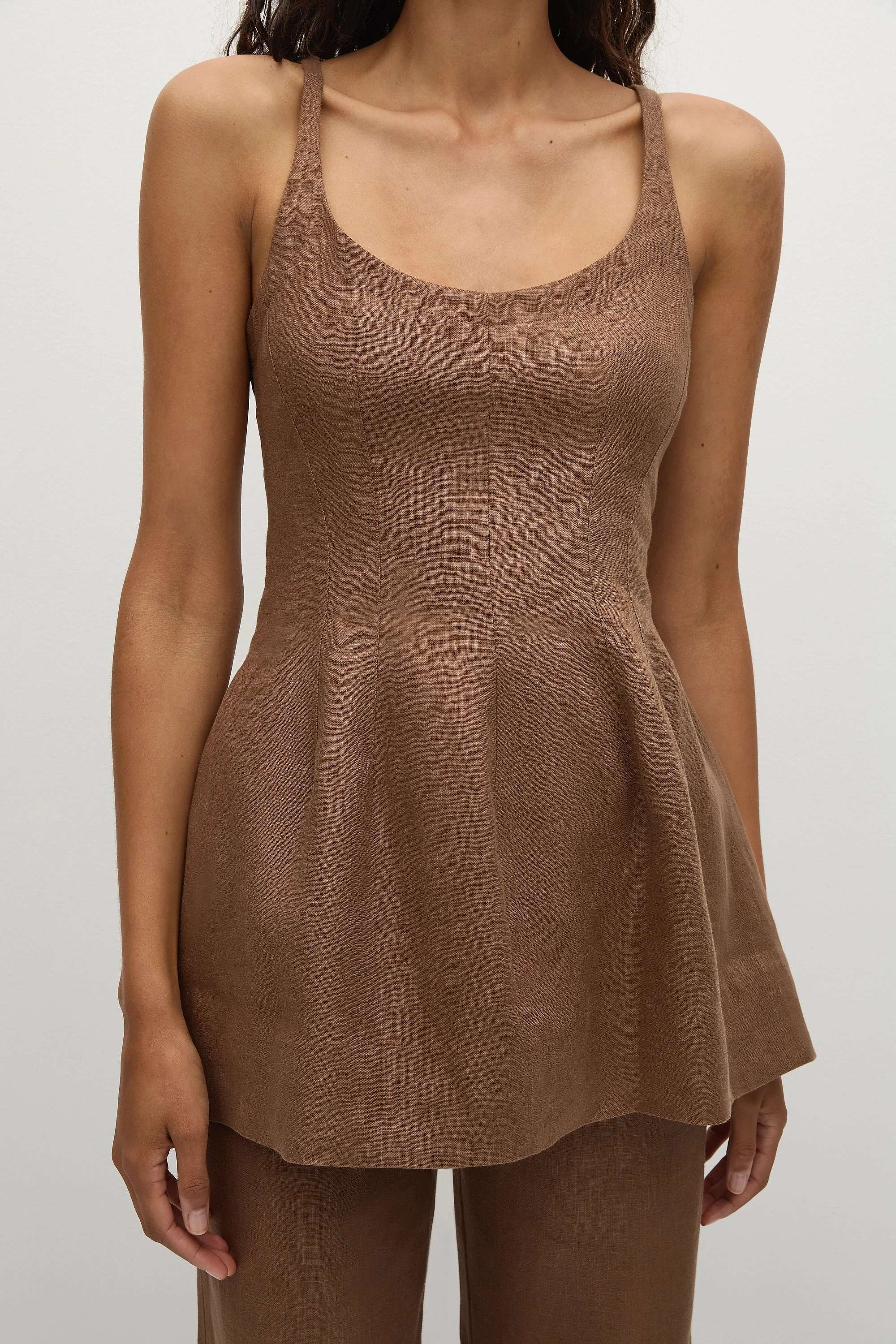 5353-syna-top-clay-1.webp