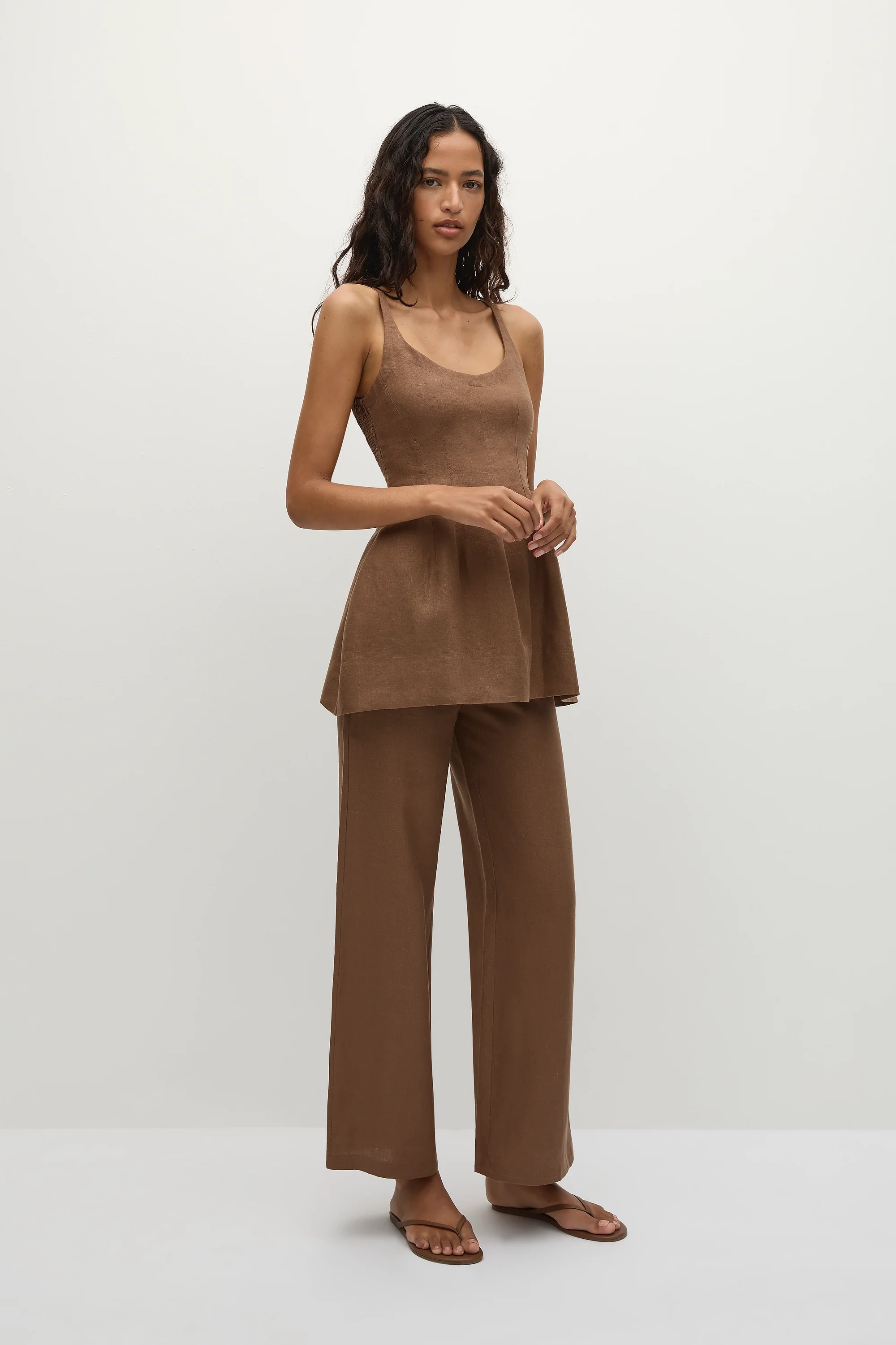 5353-syna-top-clay-1.webp