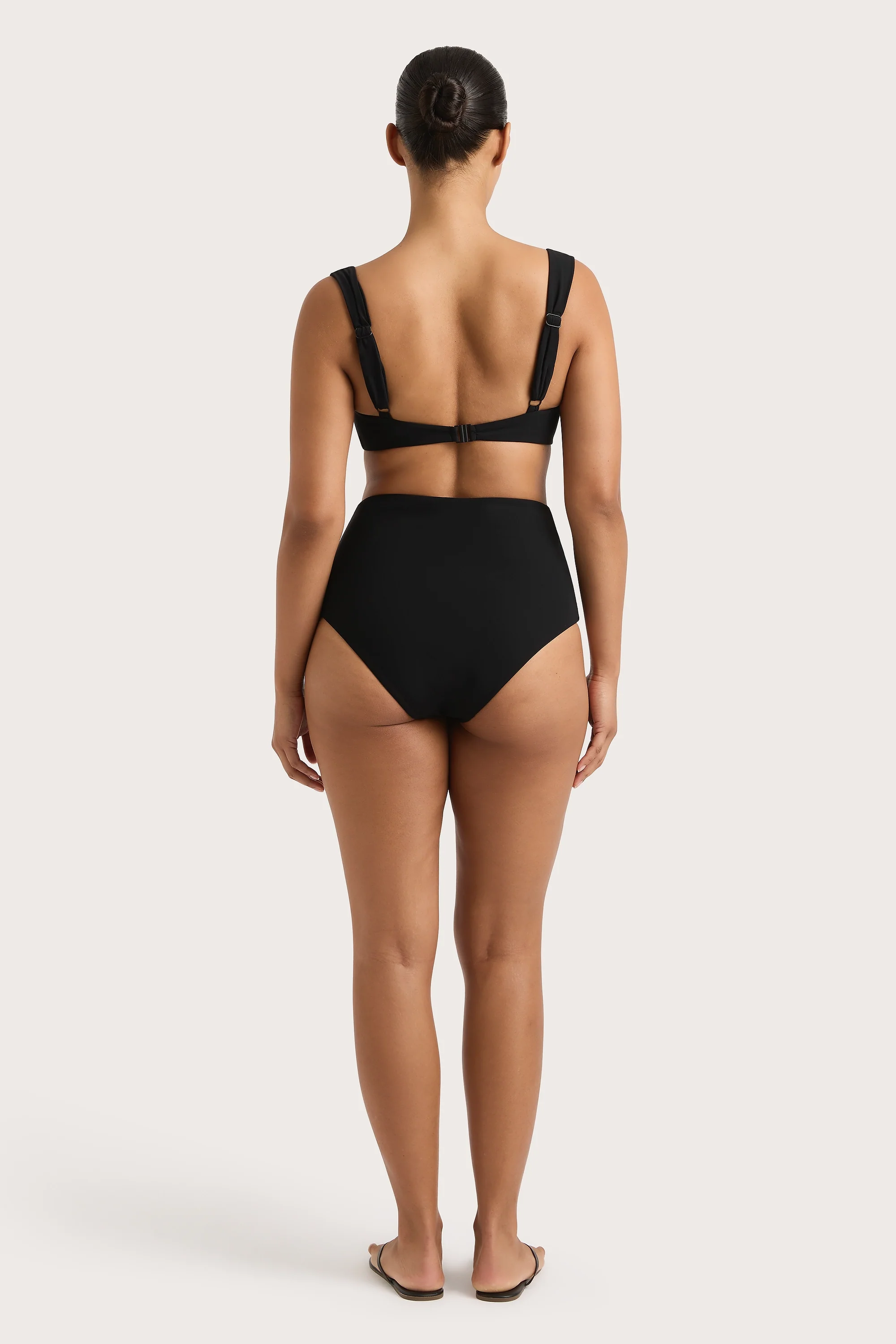 855-reyes-bikini-bottom-black-final-sale-1.webp