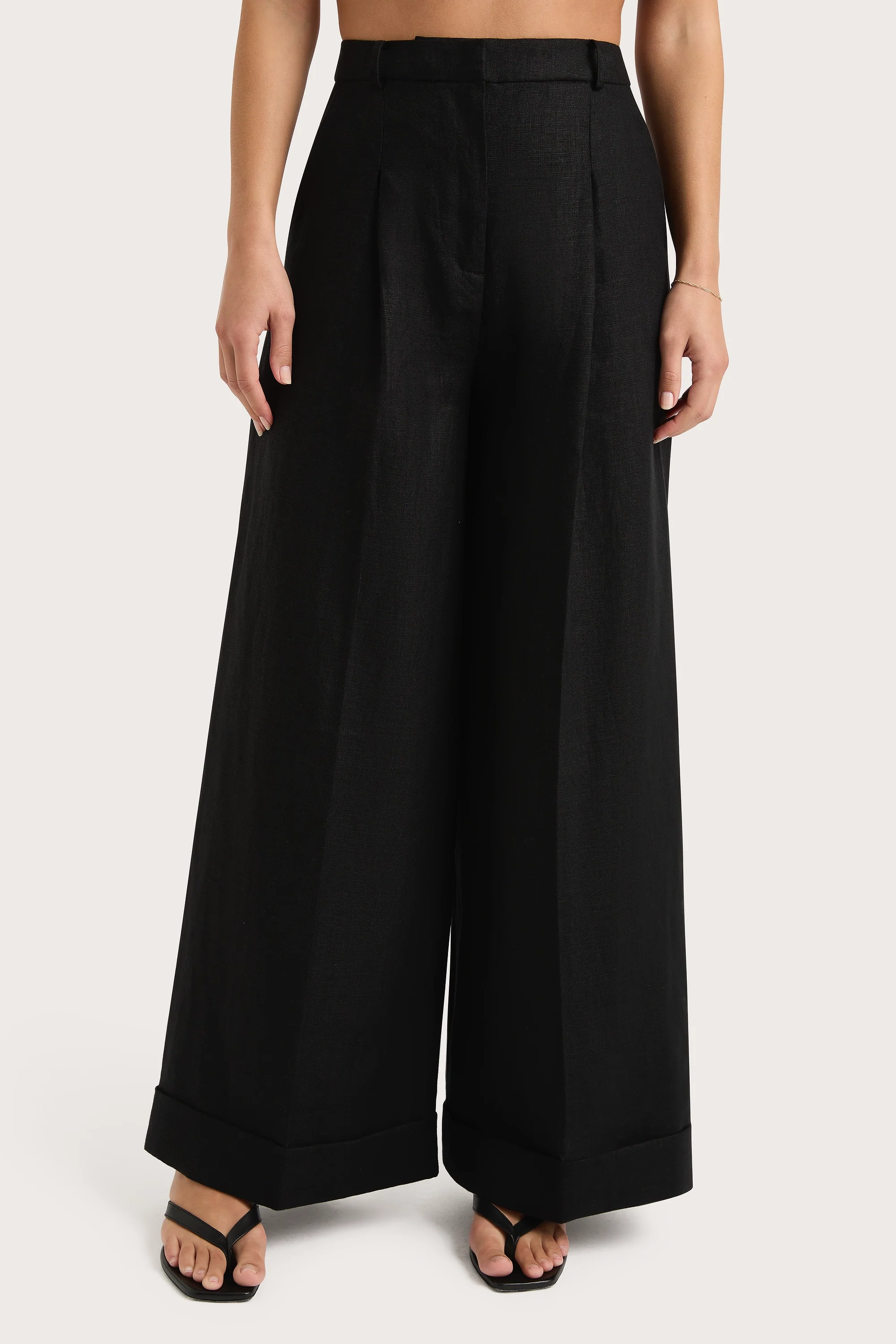 985-clove-trouser-black-final-sale-1.webp